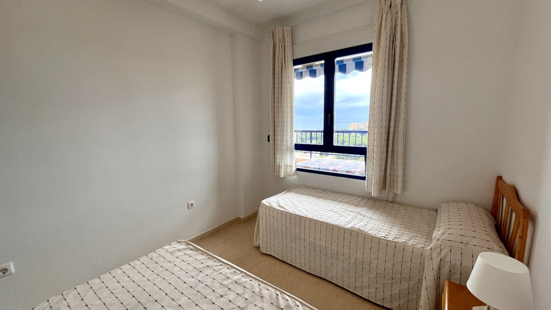 Resale - Apartment - Campoamor - dehesa de campoamor