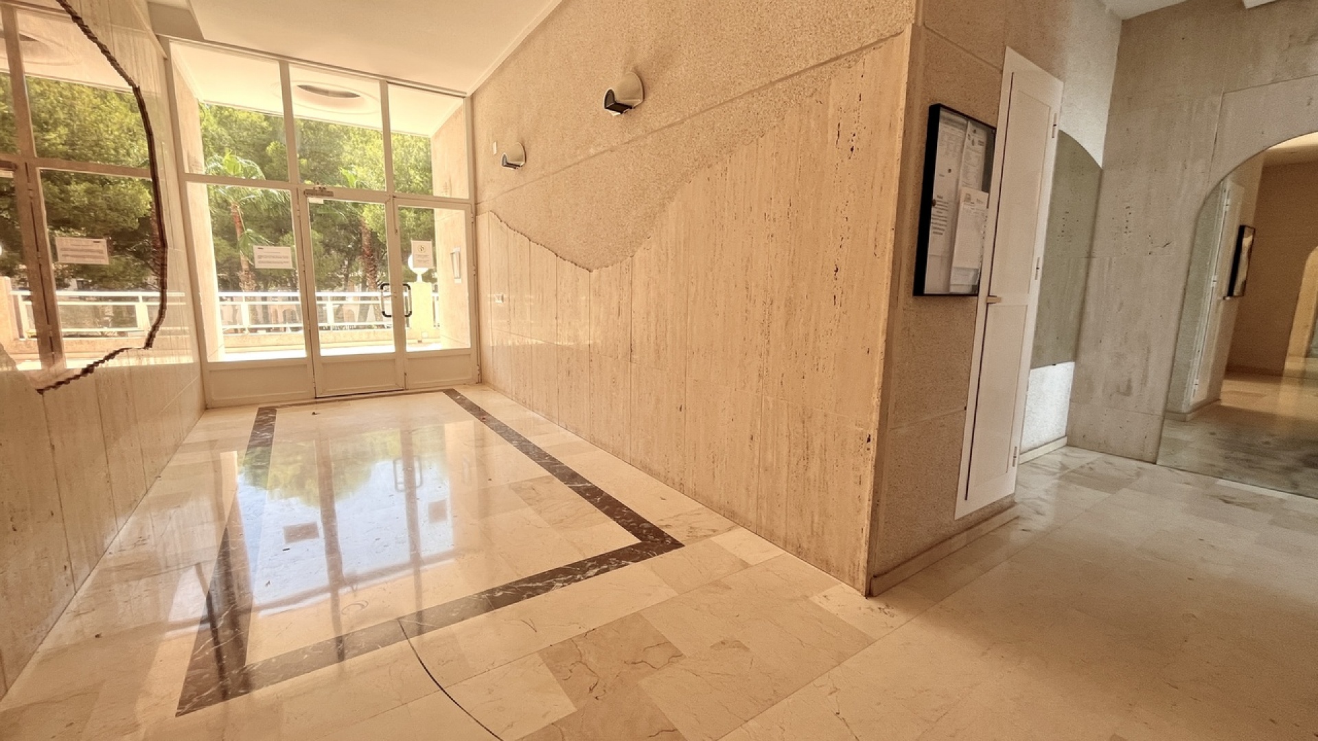 Resale - Apartment - Campoamor - dehesa de campoamor