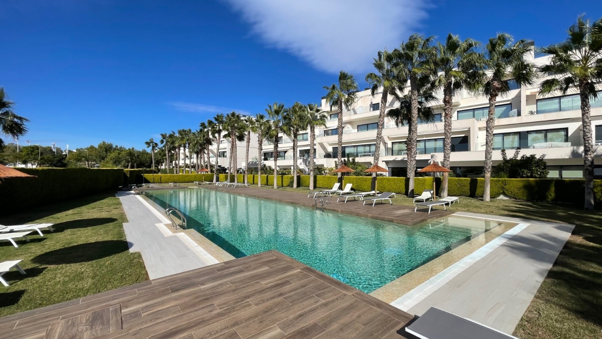 Resale - Apartment - Campoamor - Las Colinas Golf Club