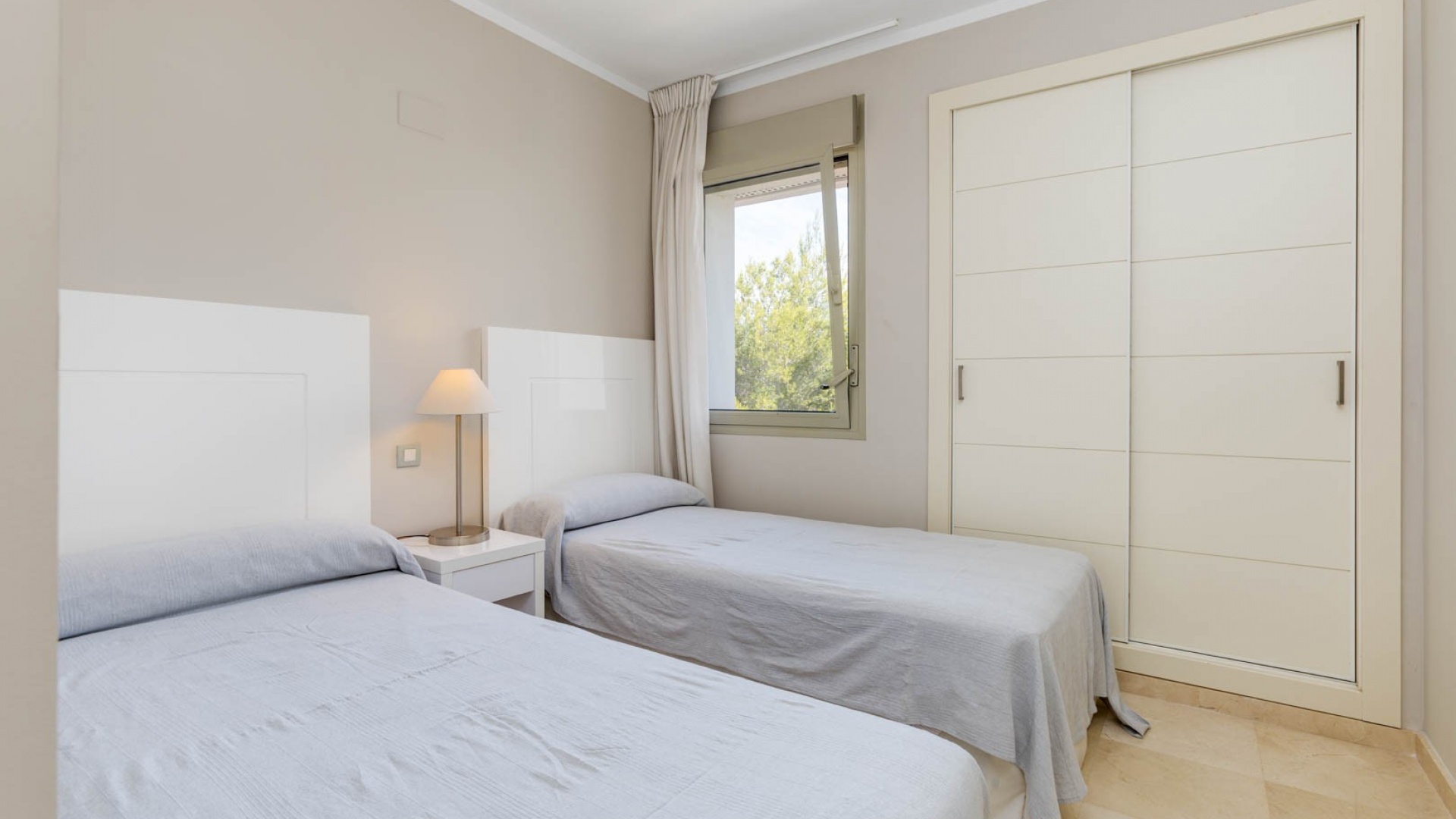 Resale - Apartment - Campoamor - Las Colinas Golf Club