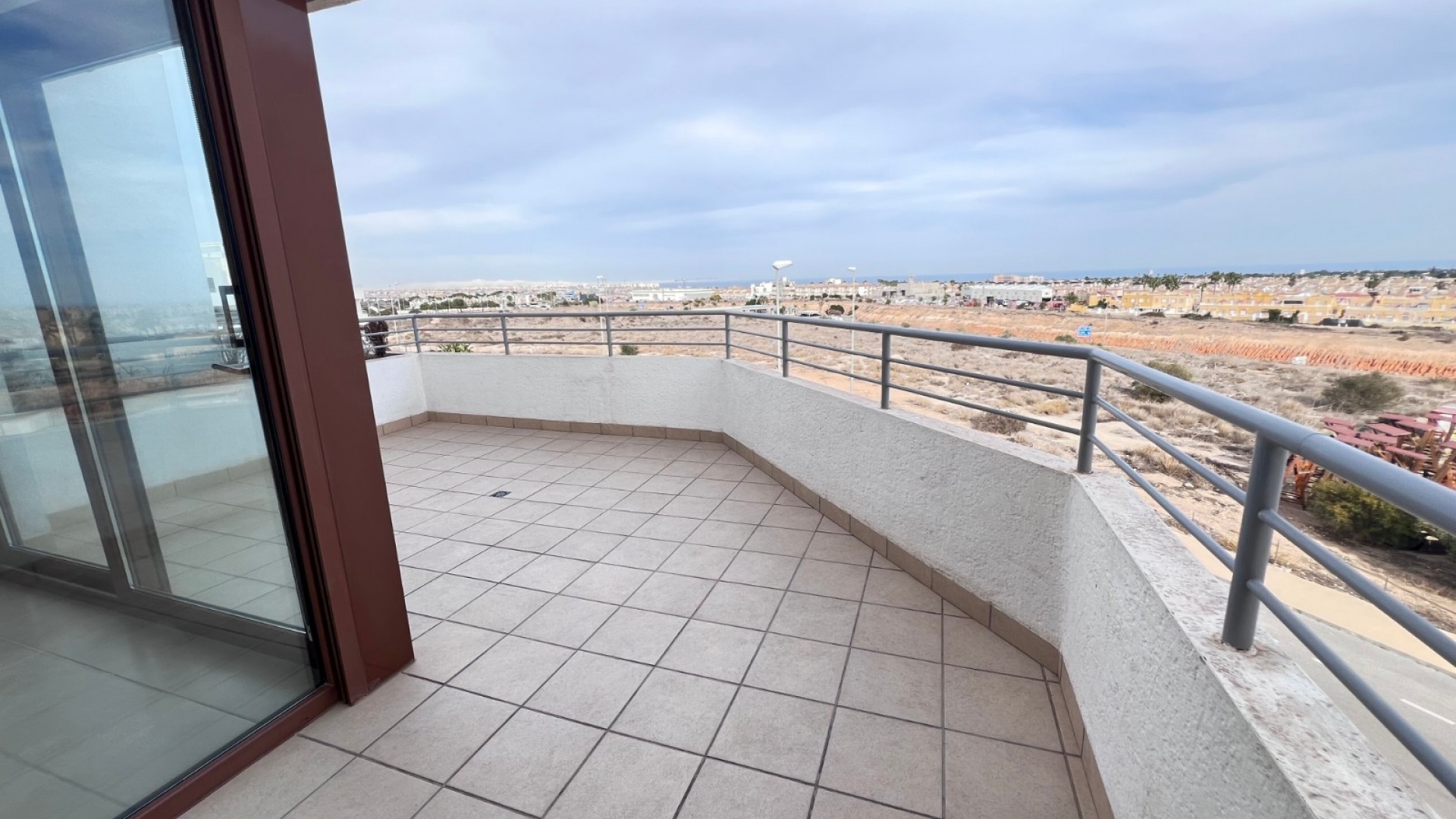 Resale - Apartment - Campoamor - lomas de campoamor