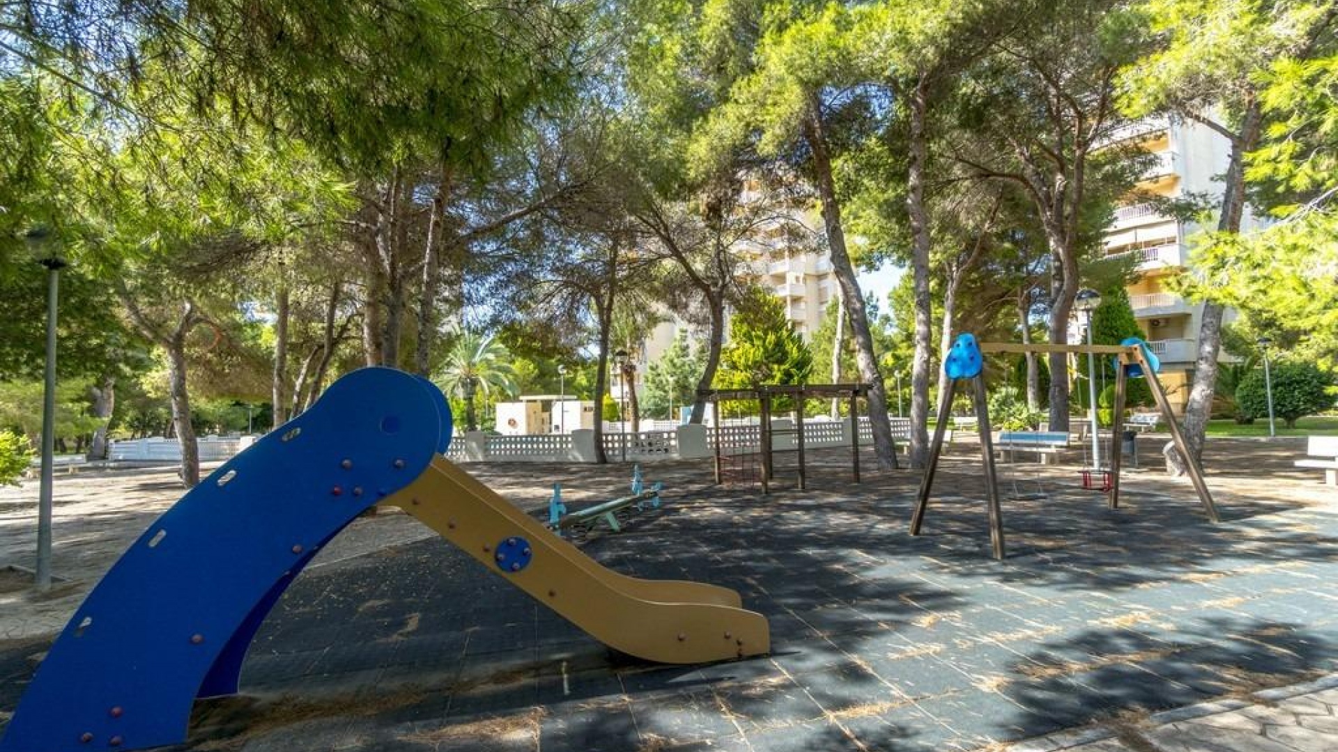 Resale - Apartment - Campoamor - lomas de campoamor