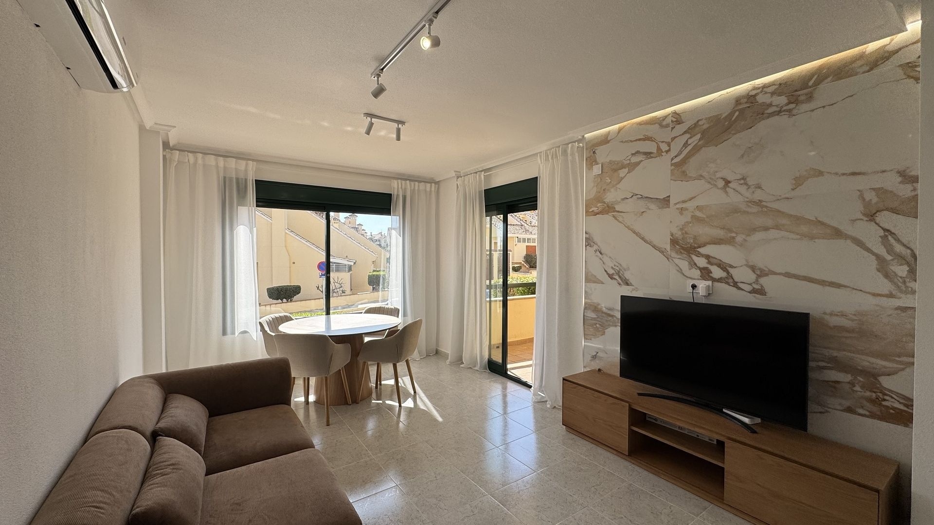 Resale - Apartment - Campoamor - lomas de campoamor