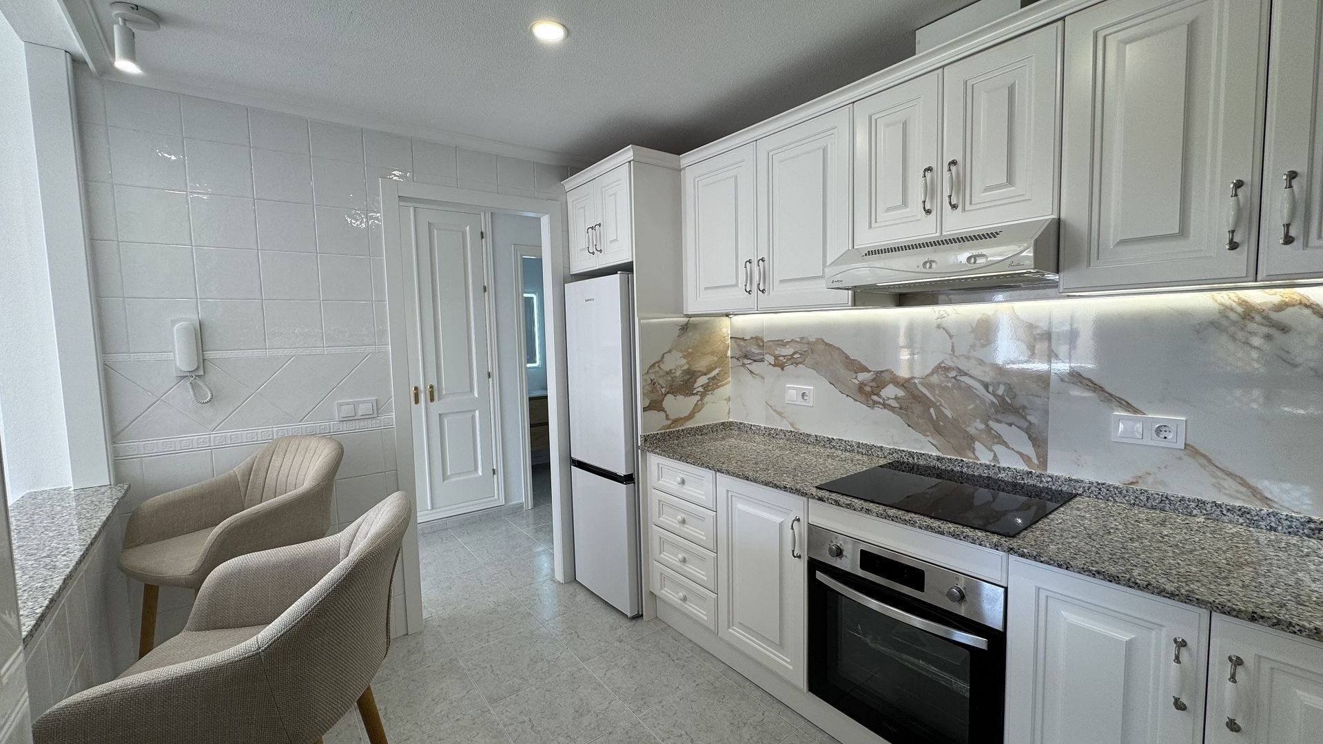 Resale - Apartment - Campoamor - lomas de campoamor