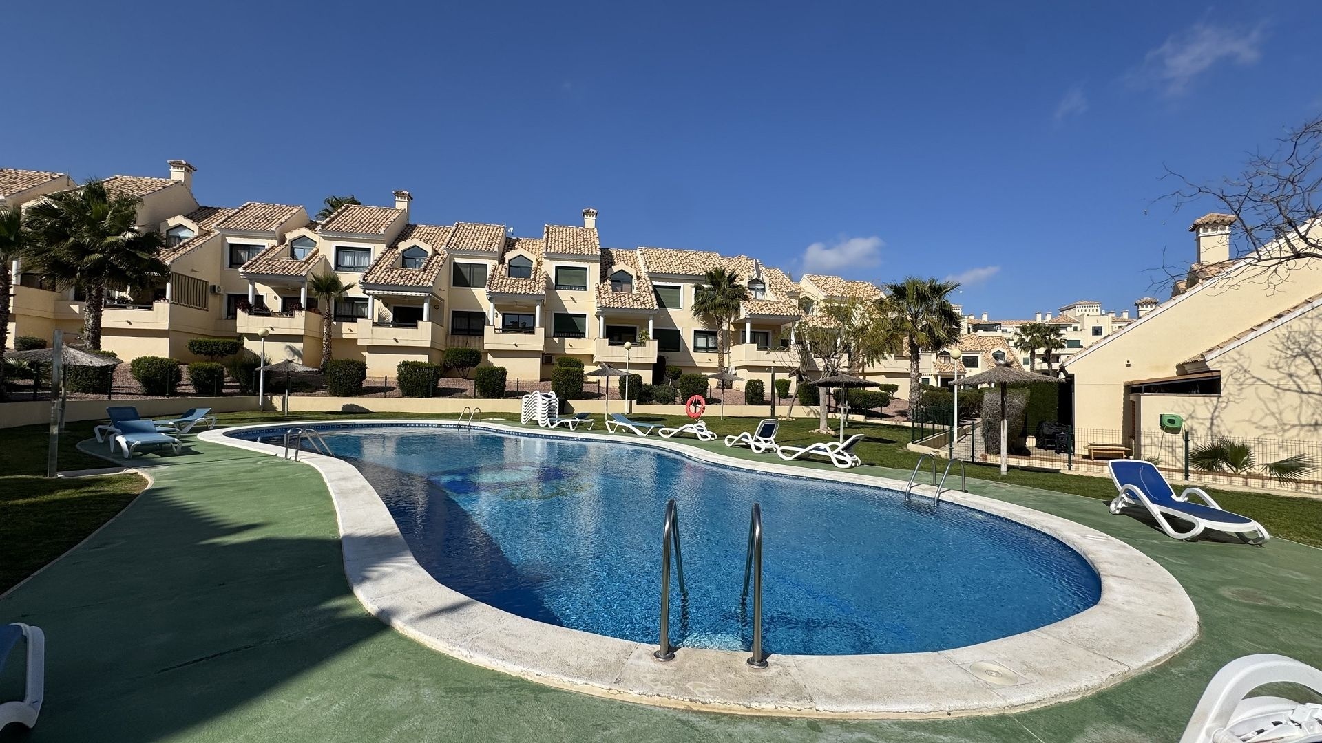 Resale - Apartment - Campoamor - lomas de campoamor