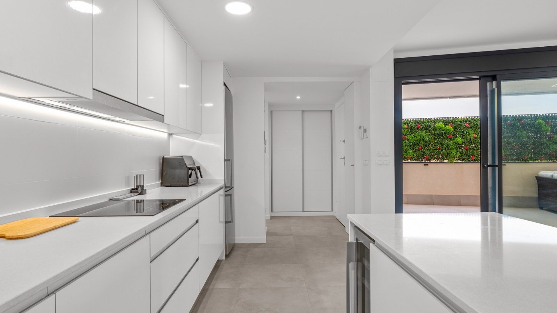 Resale - Apartment - Campoamor - Res. Seagardens