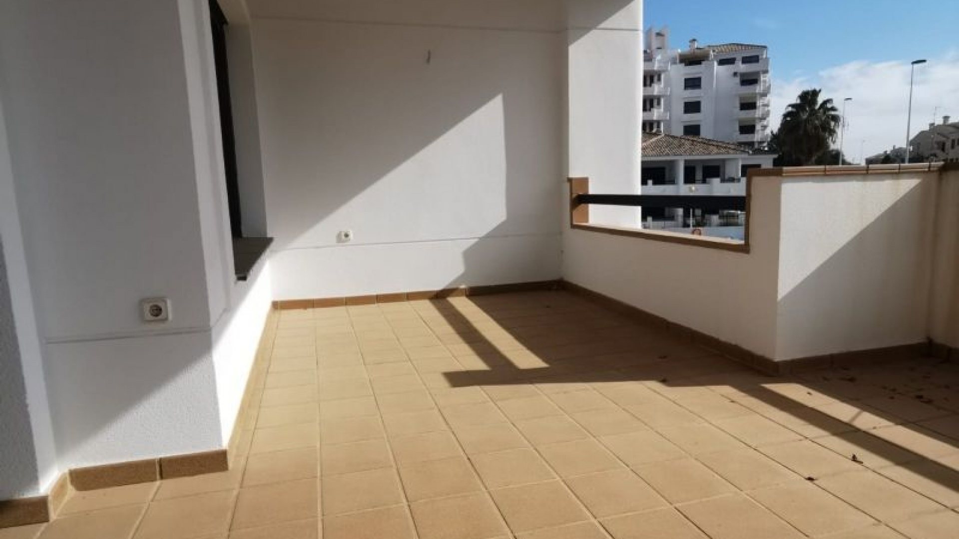 Resale - Apartment - Campoamor