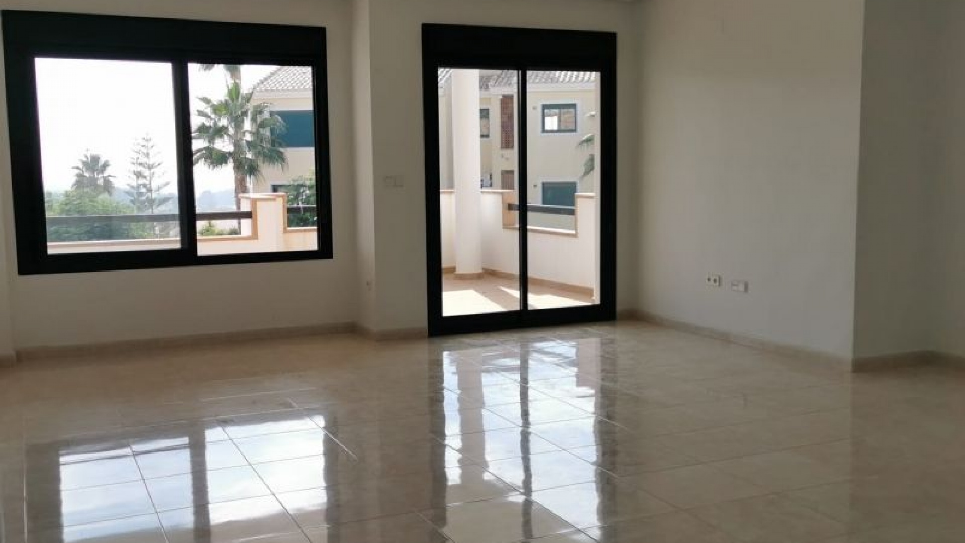 Resale - Apartment - Campoamor