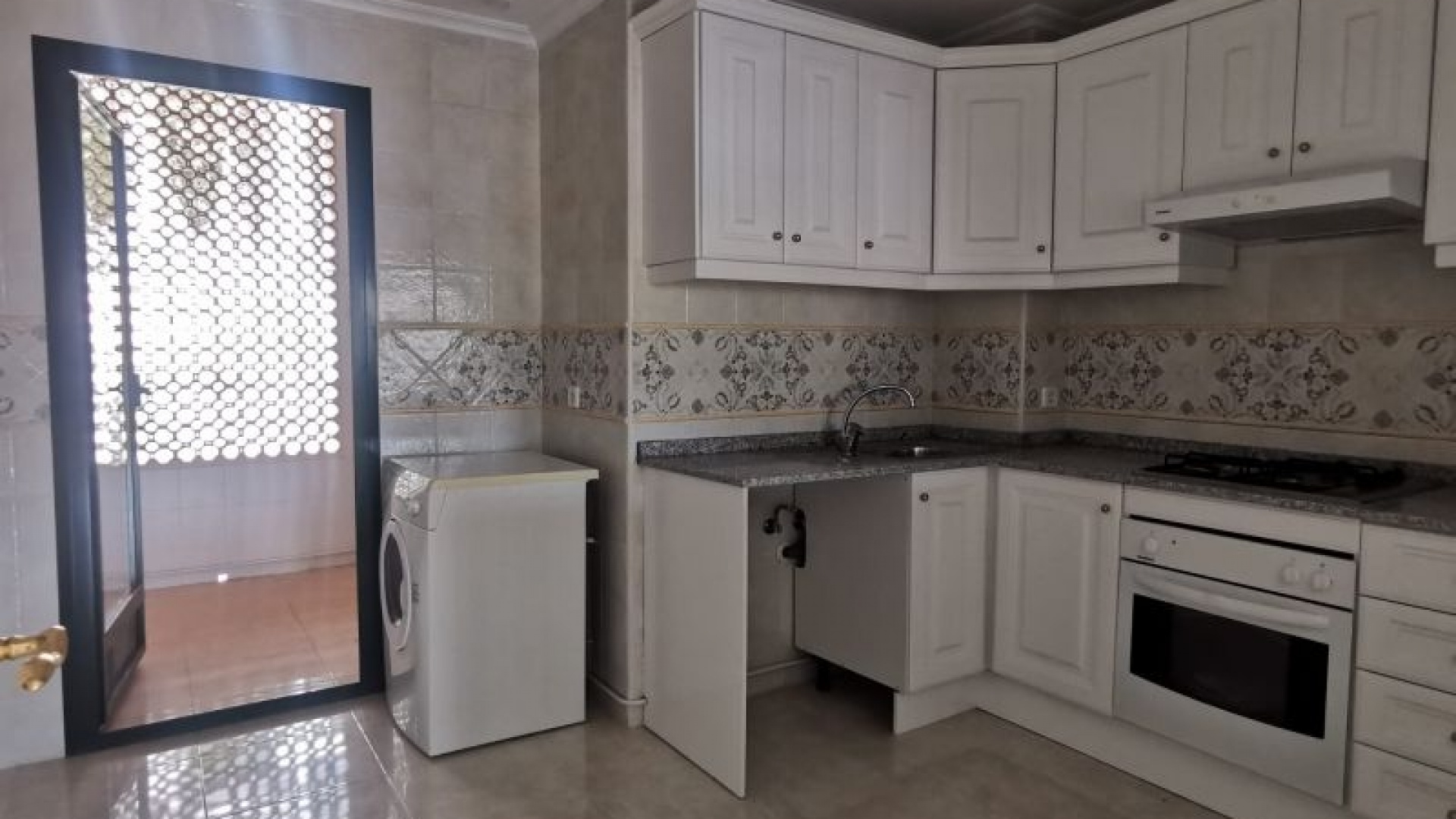 Resale - Apartment - Campoamor