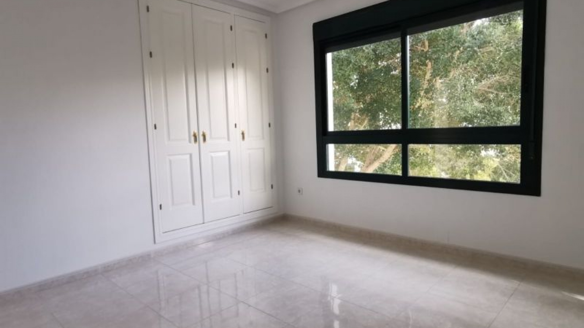 Resale - Apartment - Campoamor