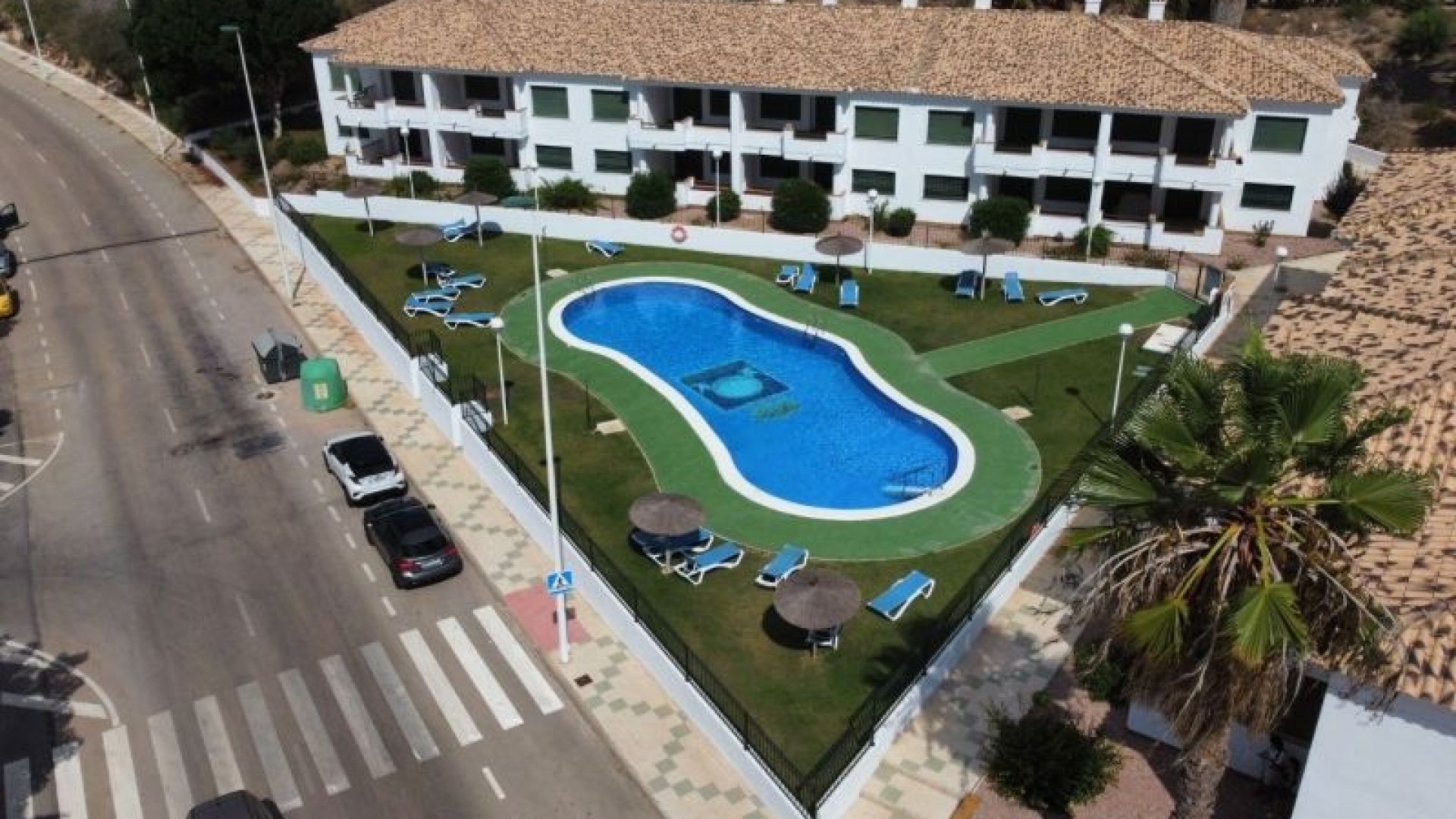 Resale - Apartment - Campoamor