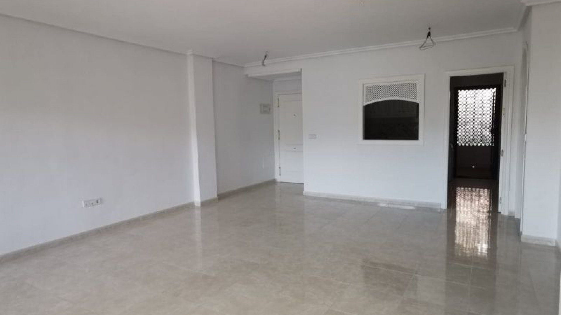 Resale - Apartment - Campoamor