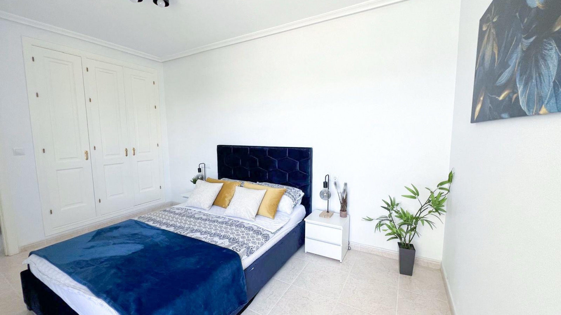 Resale - Apartment - Campoamor