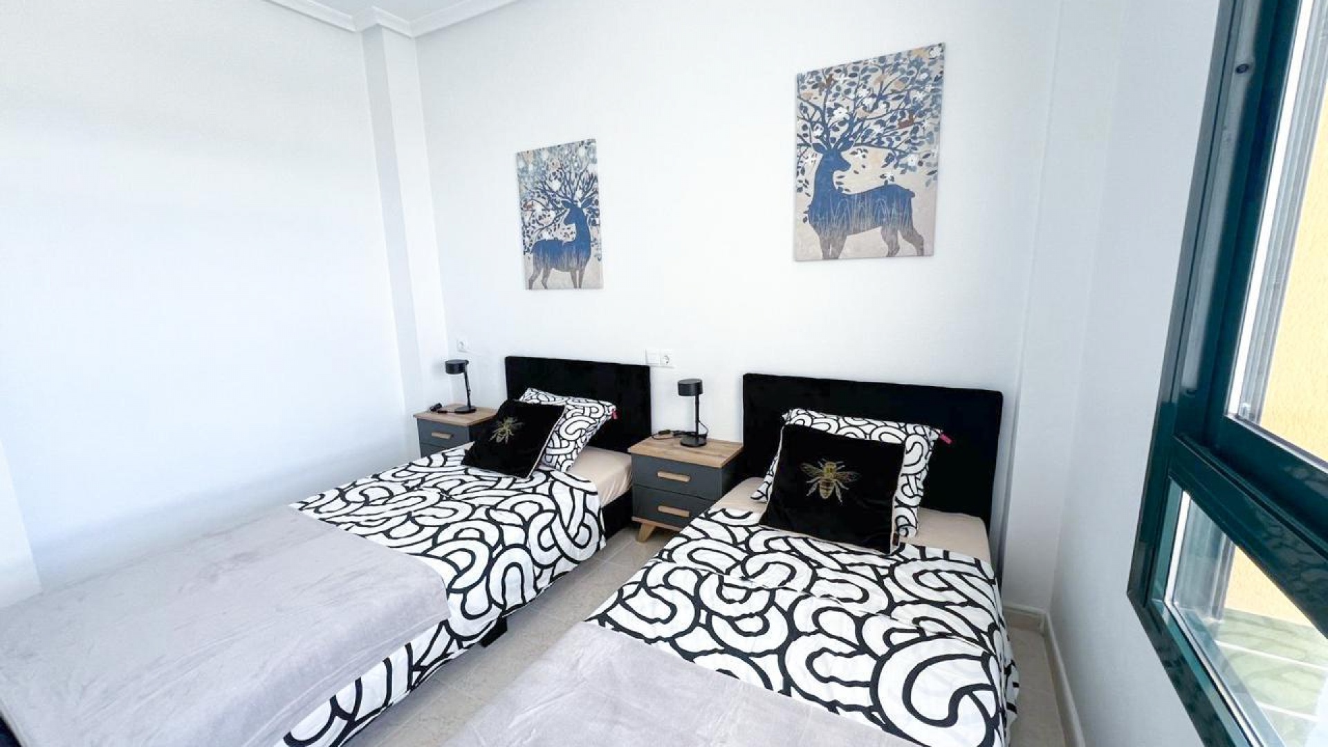 Resale - Apartment - Campoamor