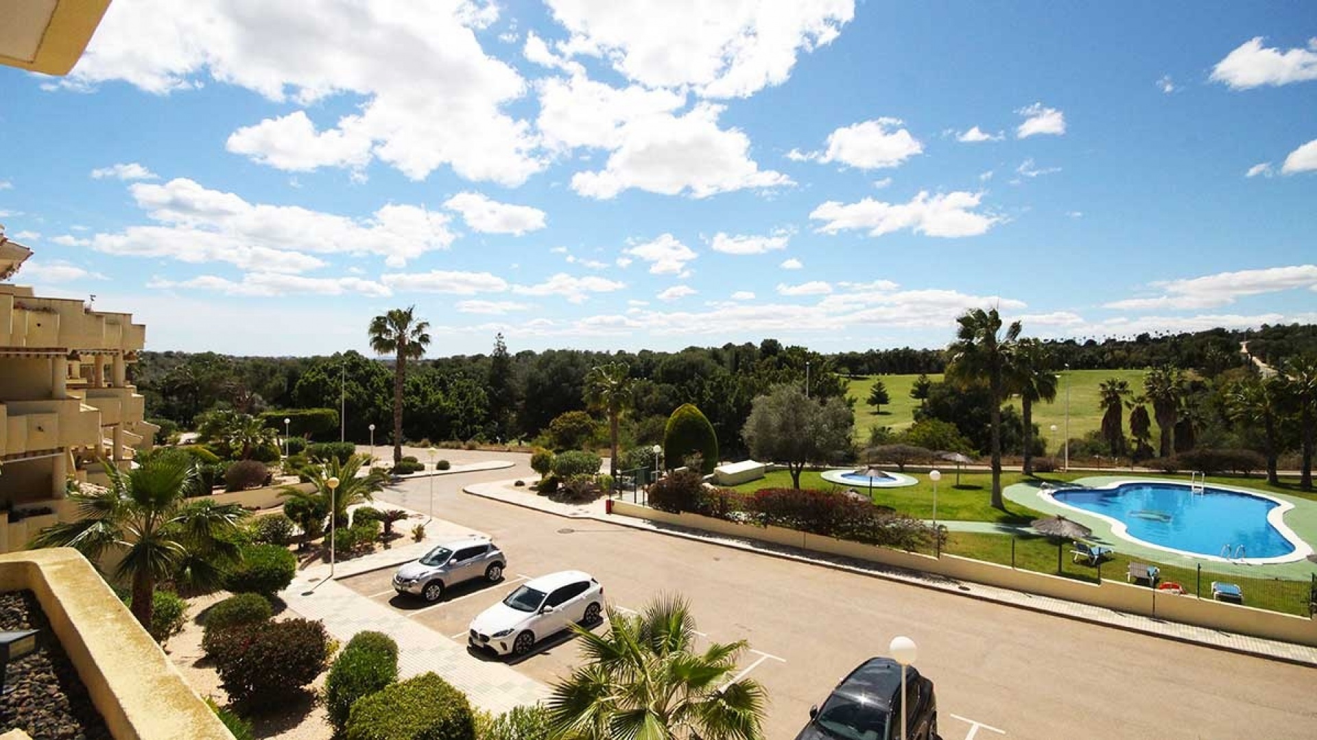 Resale - Apartment - Campoamor