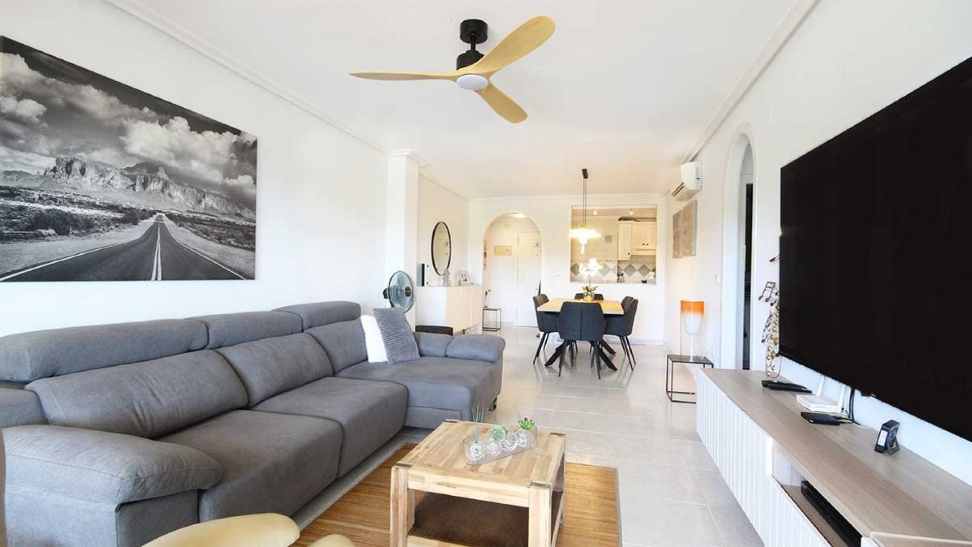Resale - Apartment - Campoamor