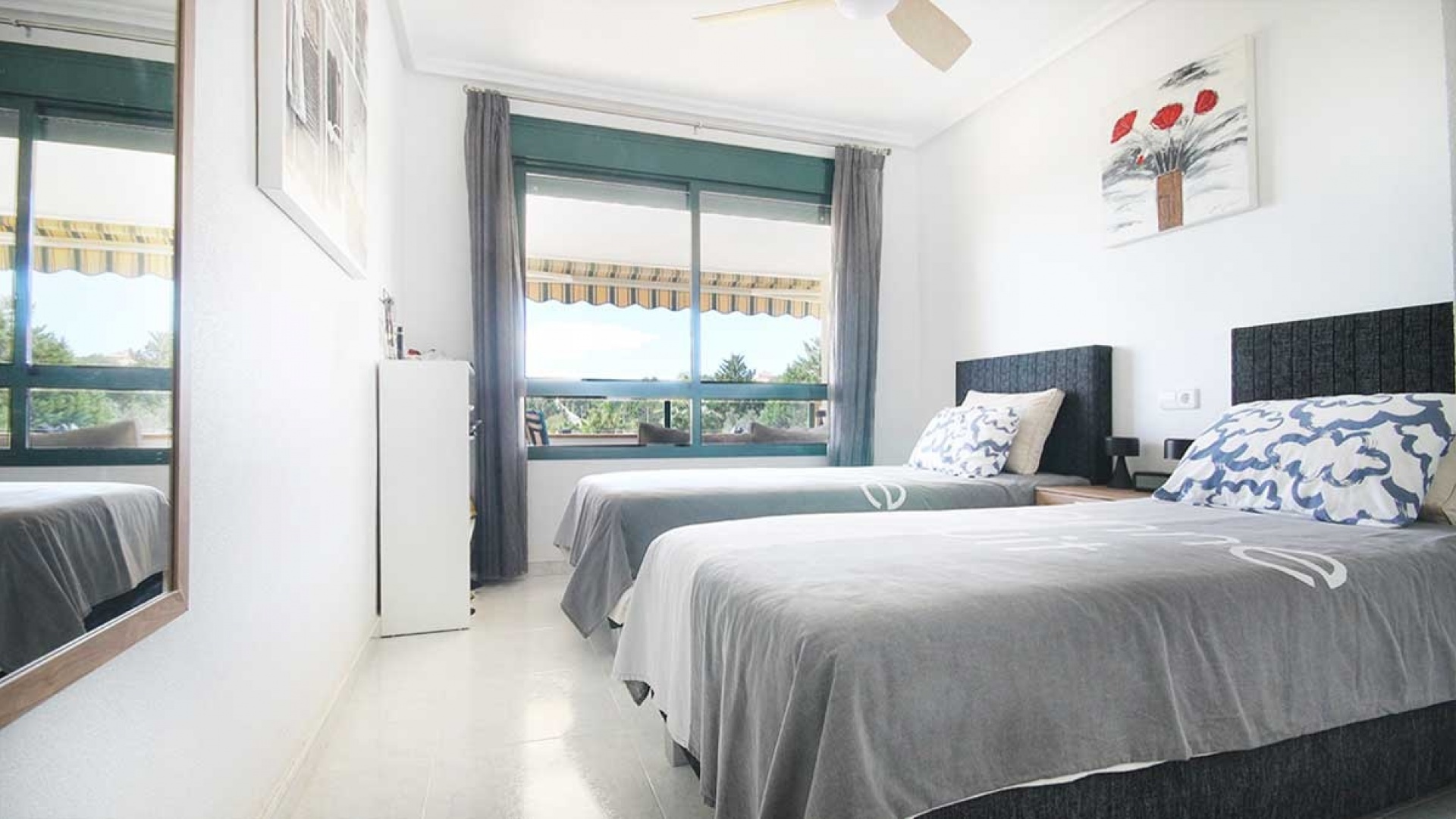 Resale - Apartment - Campoamor