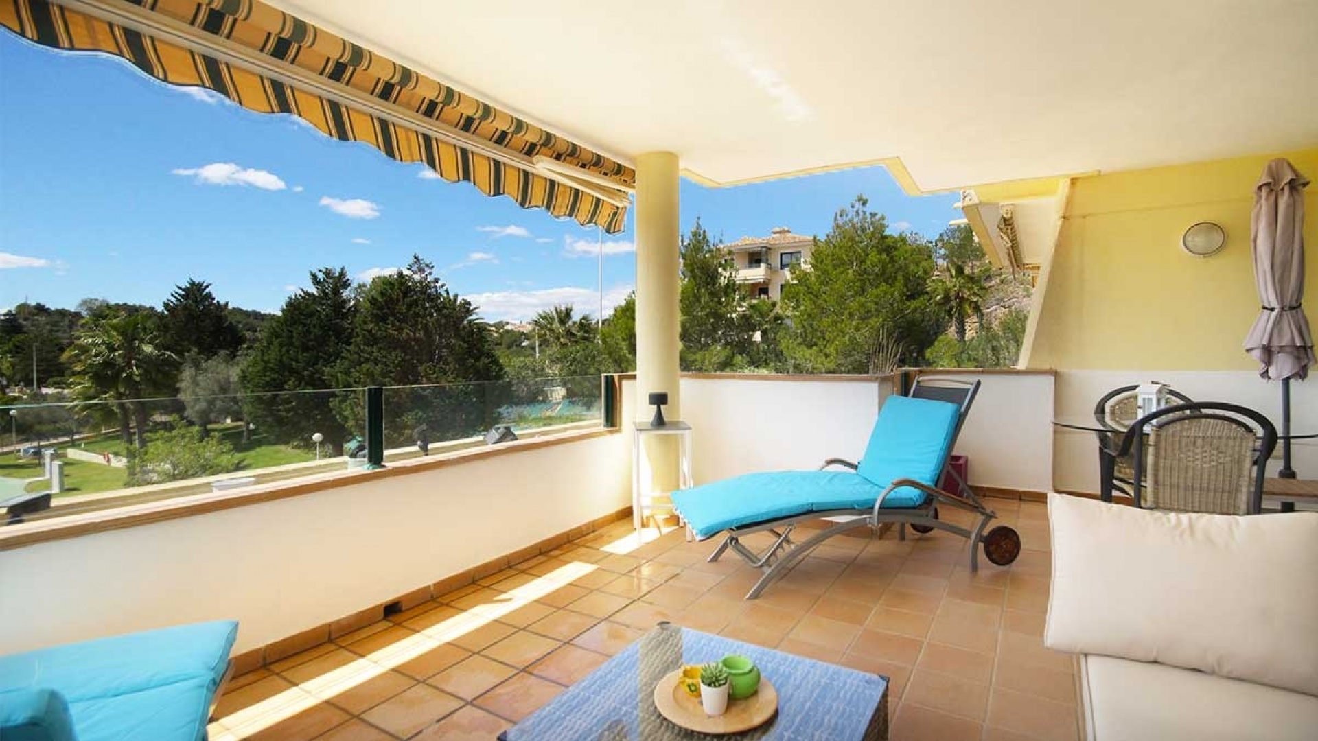 Resale - Apartment - Campoamor