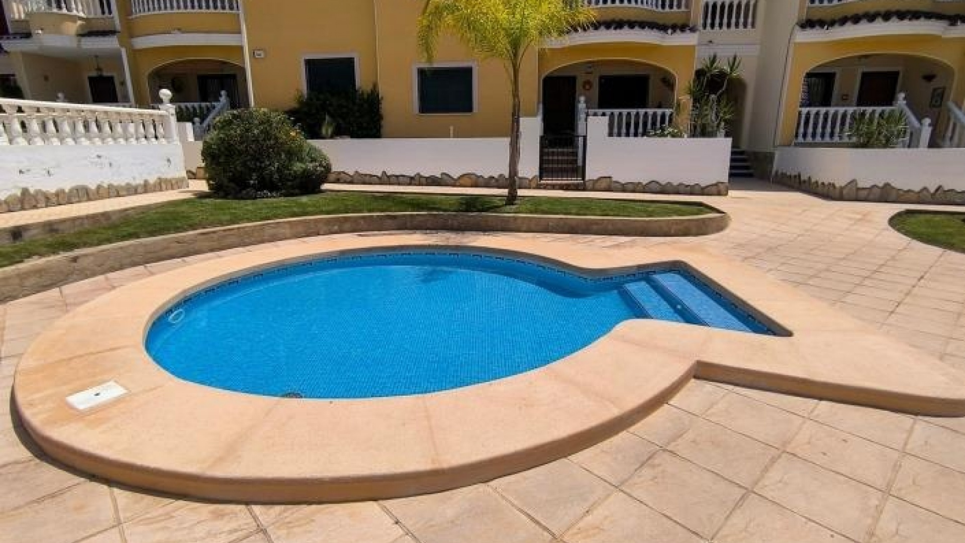 Resale - Apartment - Ciudad Quesada - Dona Pepa