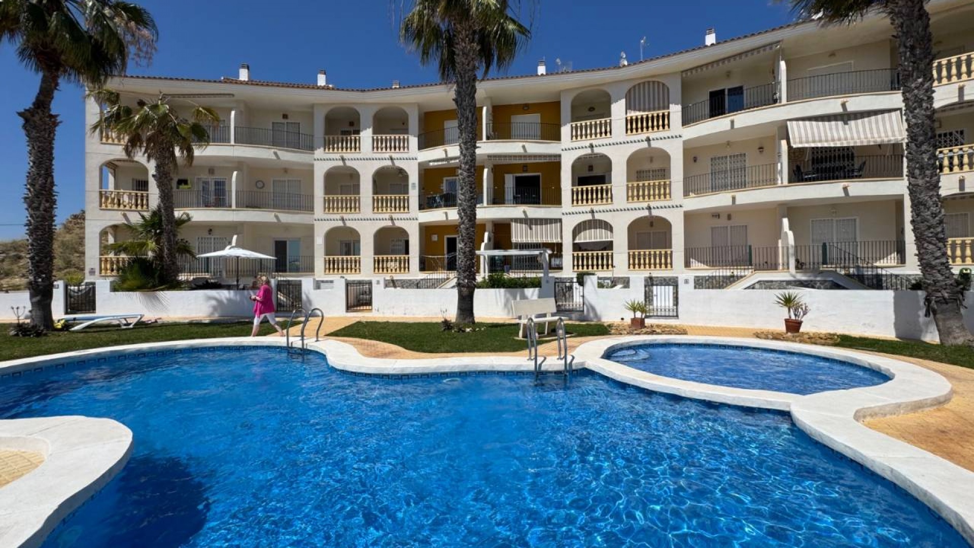 Resale - Apartment - Ciudad Quesada