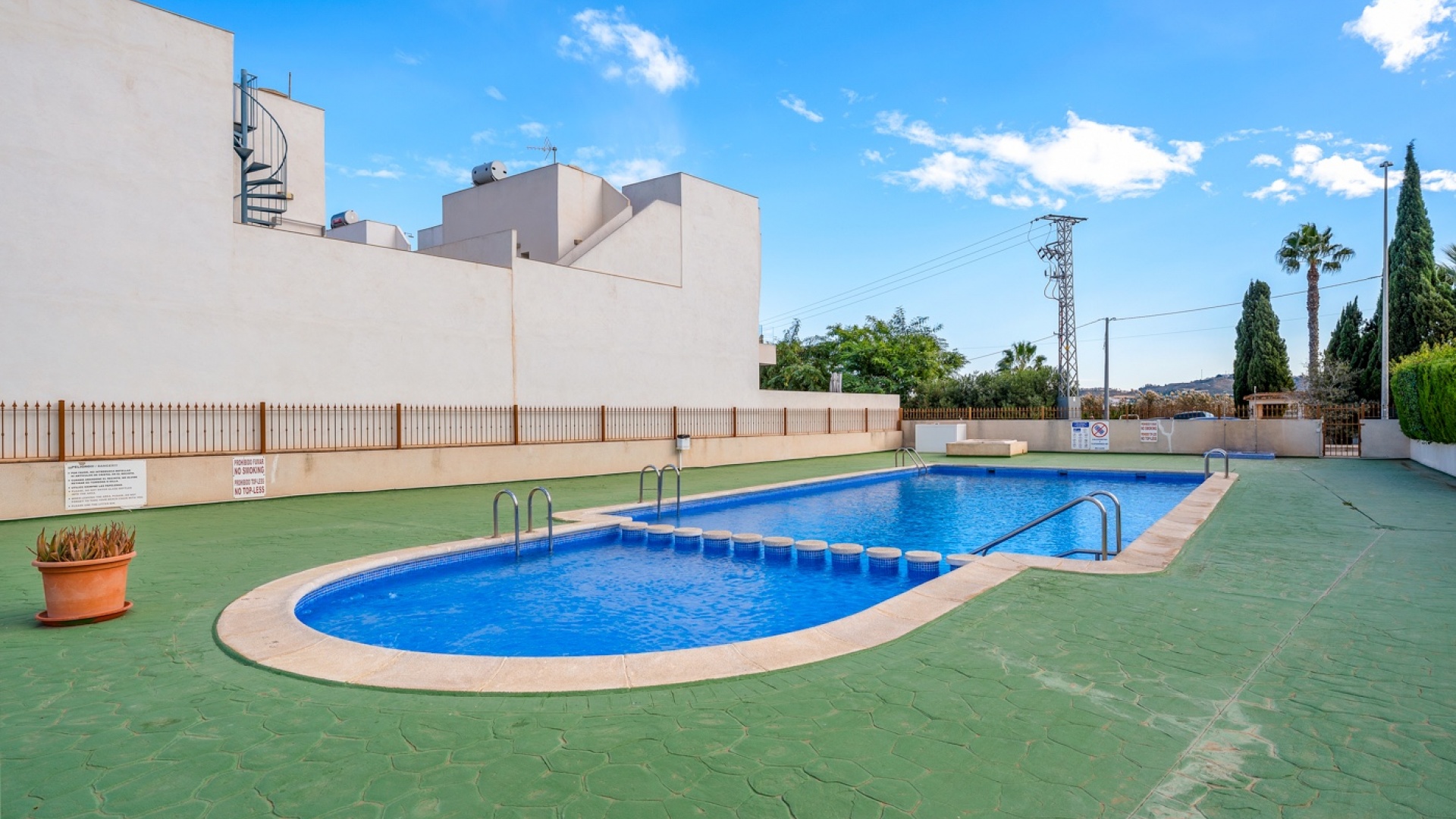 Resale - Apartment - Daya Vieja