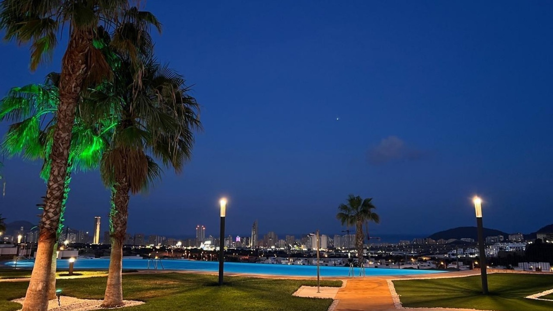 Resale - Apartment - Finestrat