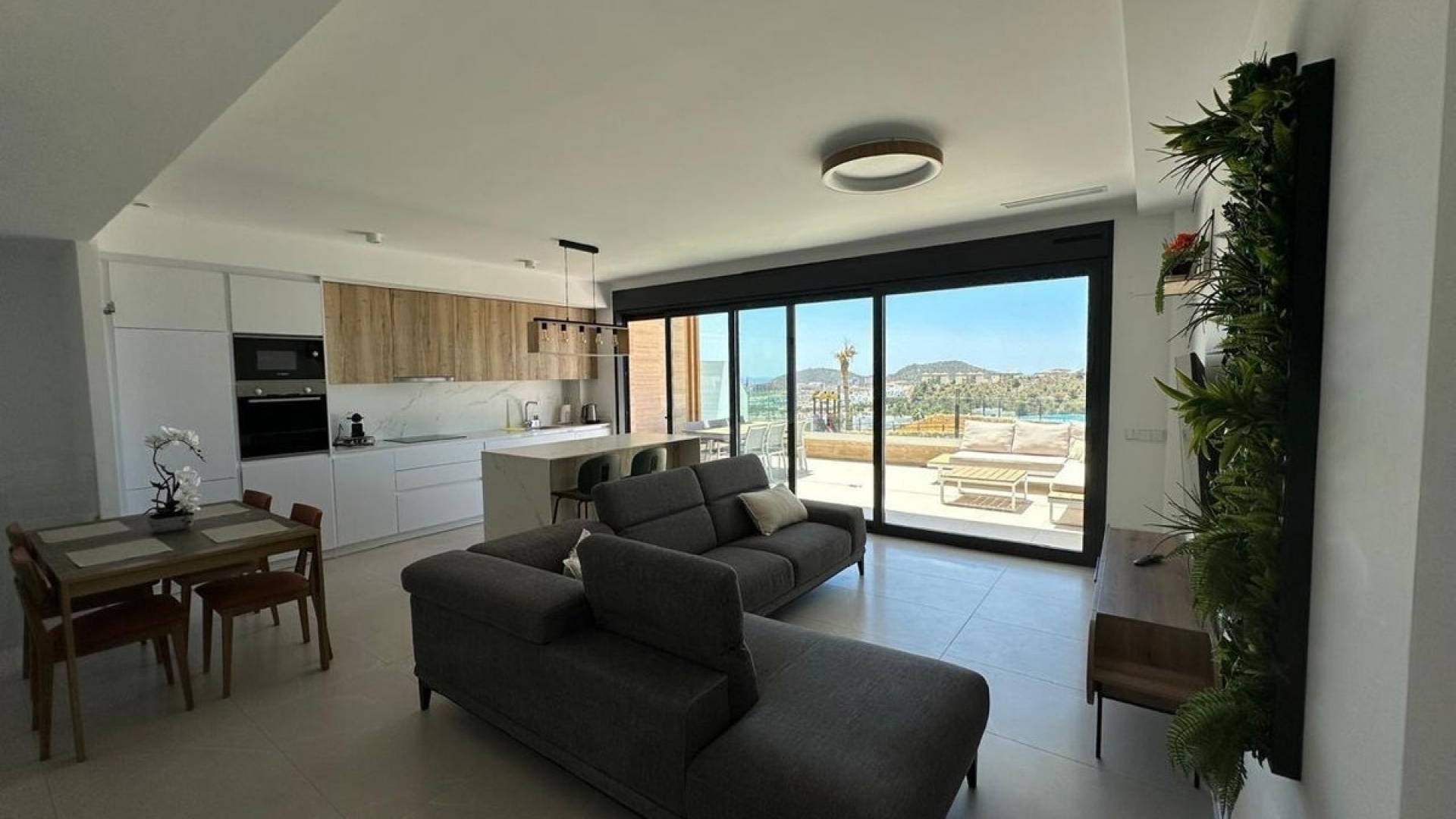 Resale - Apartment - Finestrat