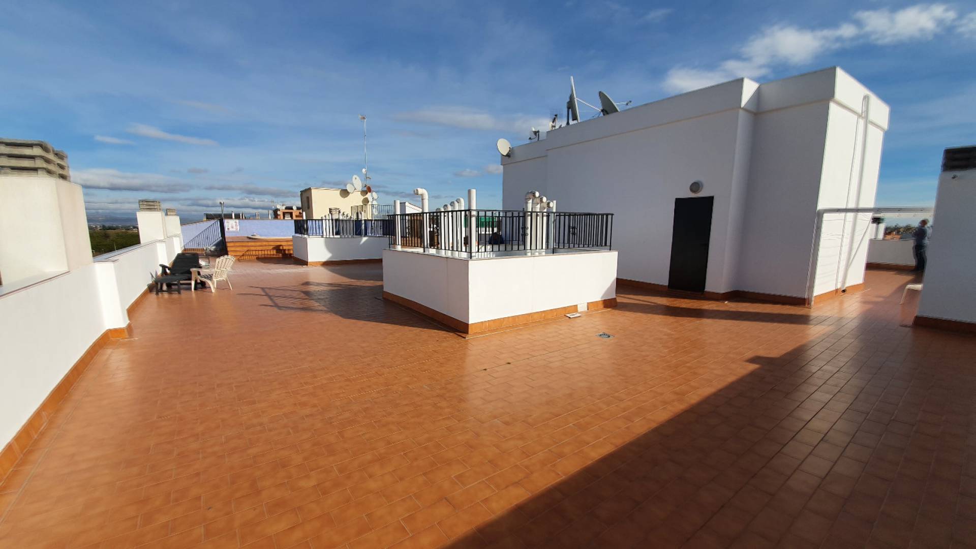 Resale - Apartment - Formentera del Segura - edificio picasso