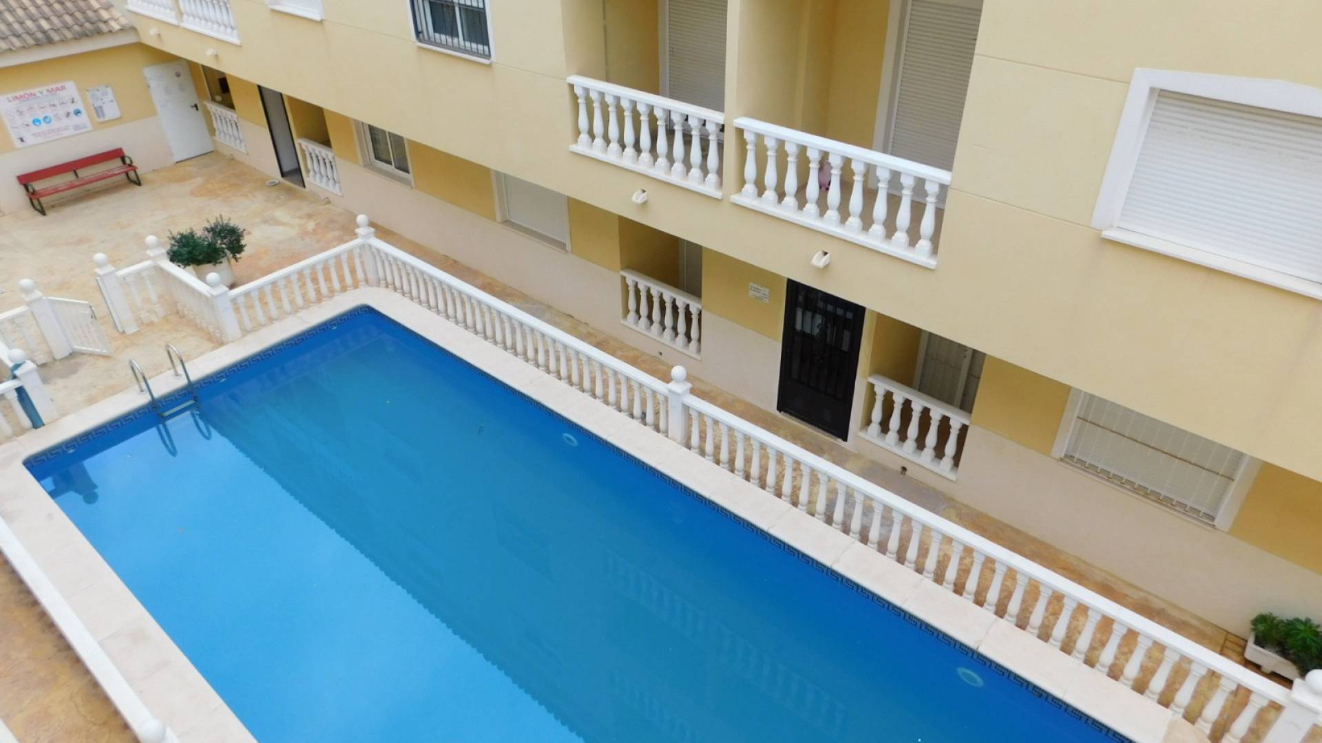 Resale - Apartment - Formentera del Segura