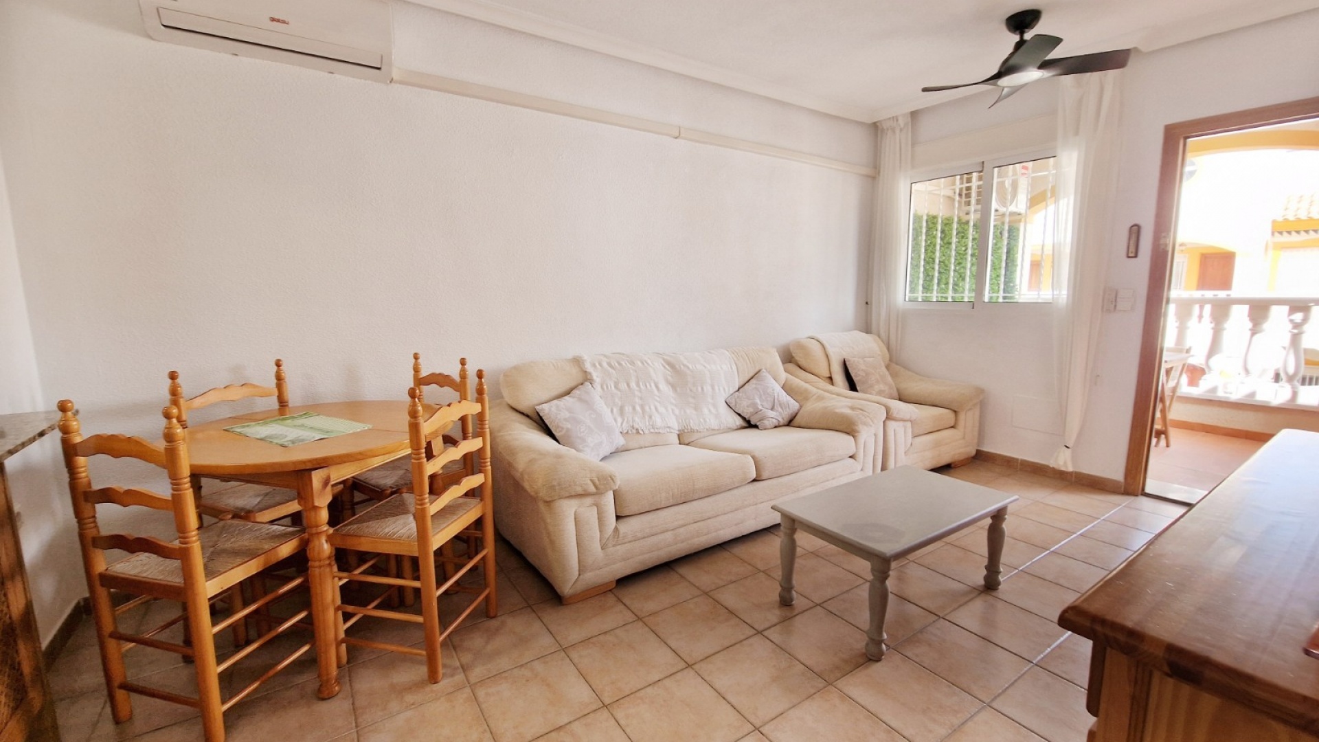 Resale - Apartment - Guardamar del Segura - El Eden