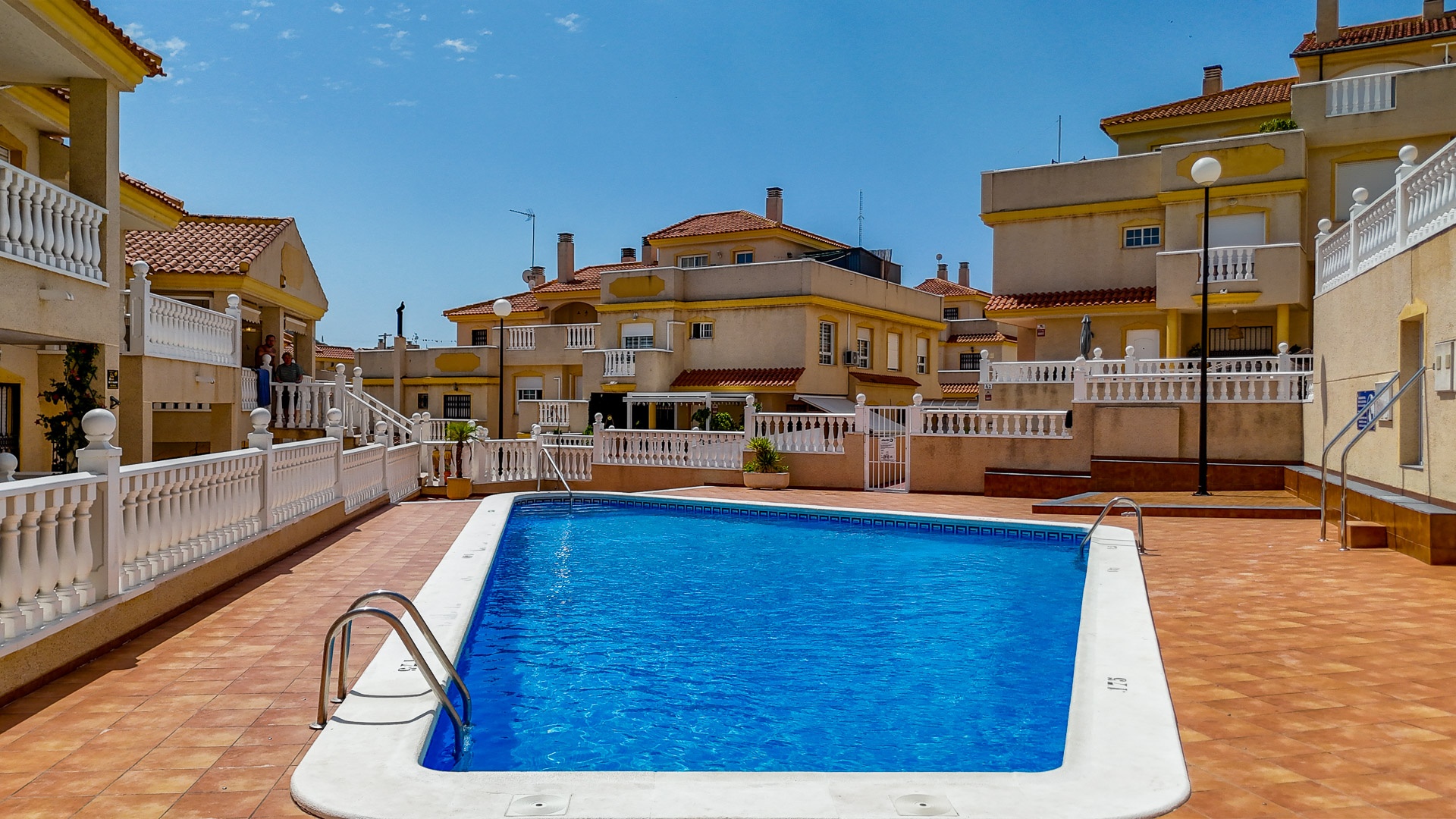 Resale - Apartment - Guardamar del Segura - el eden