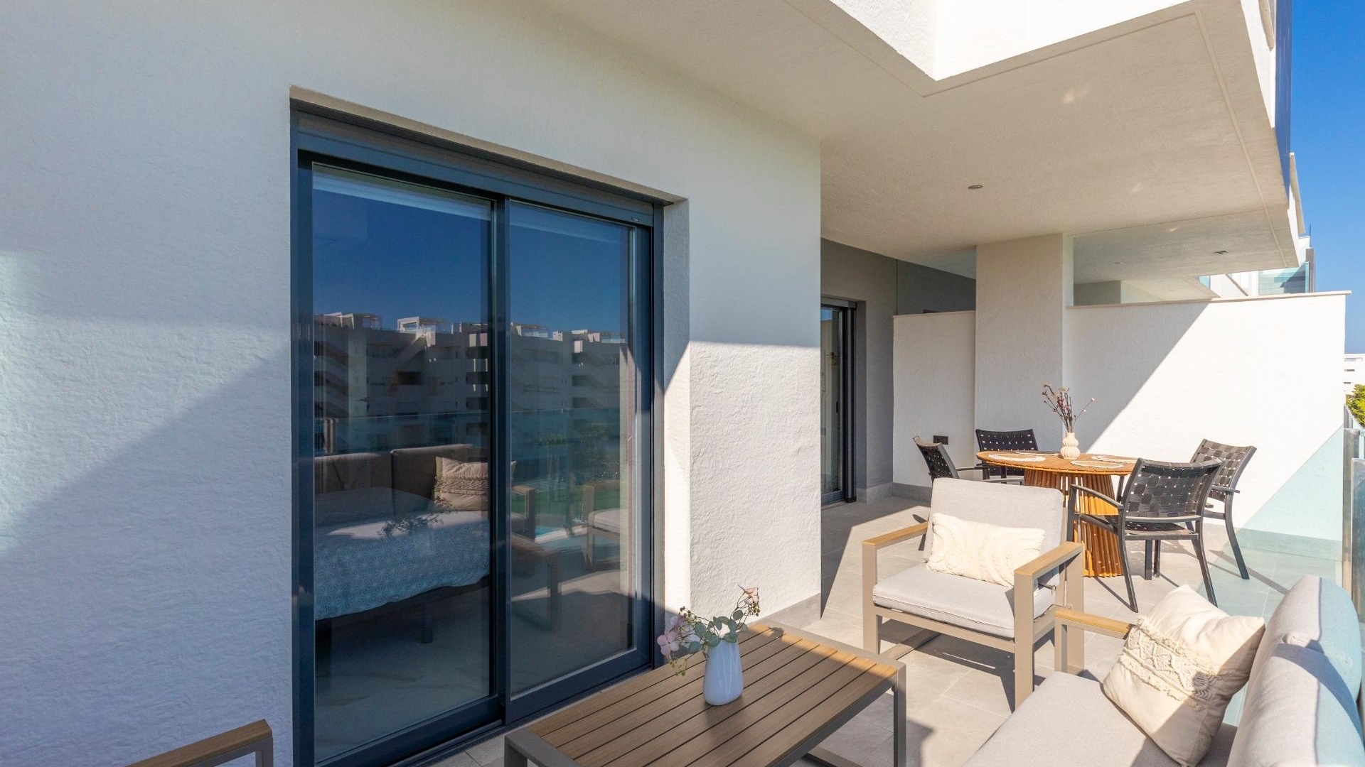 Resale - Apartment - Guardamar del Segura - El Raso