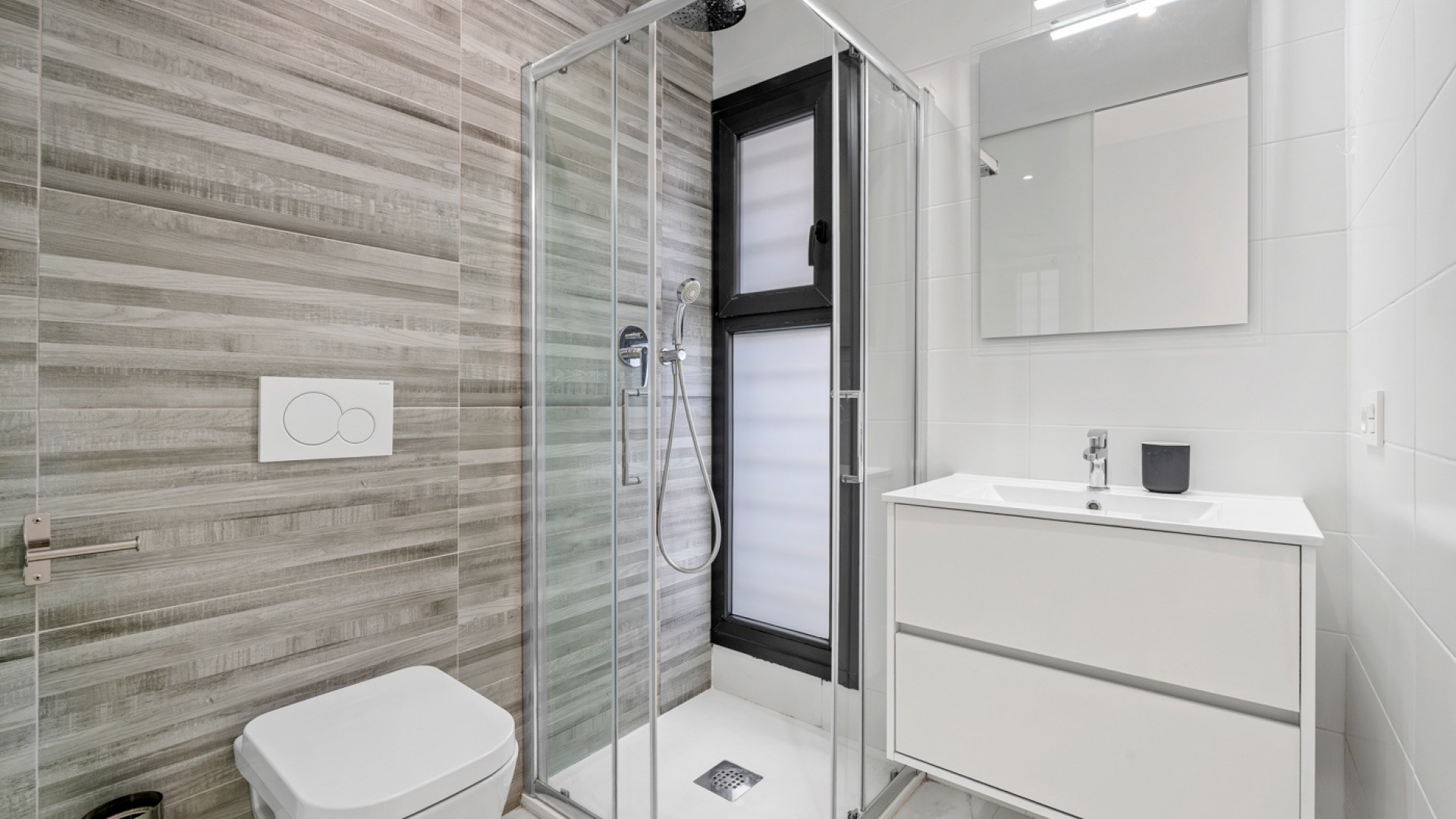 Resale - Apartment - Guardamar del Segura - El Raso
