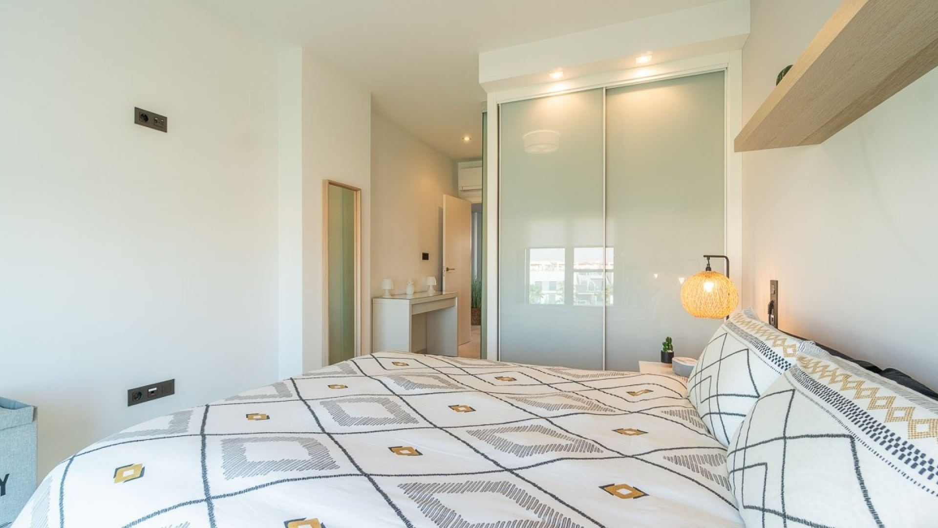 Resale - Apartment - Guardamar del Segura - El Raso