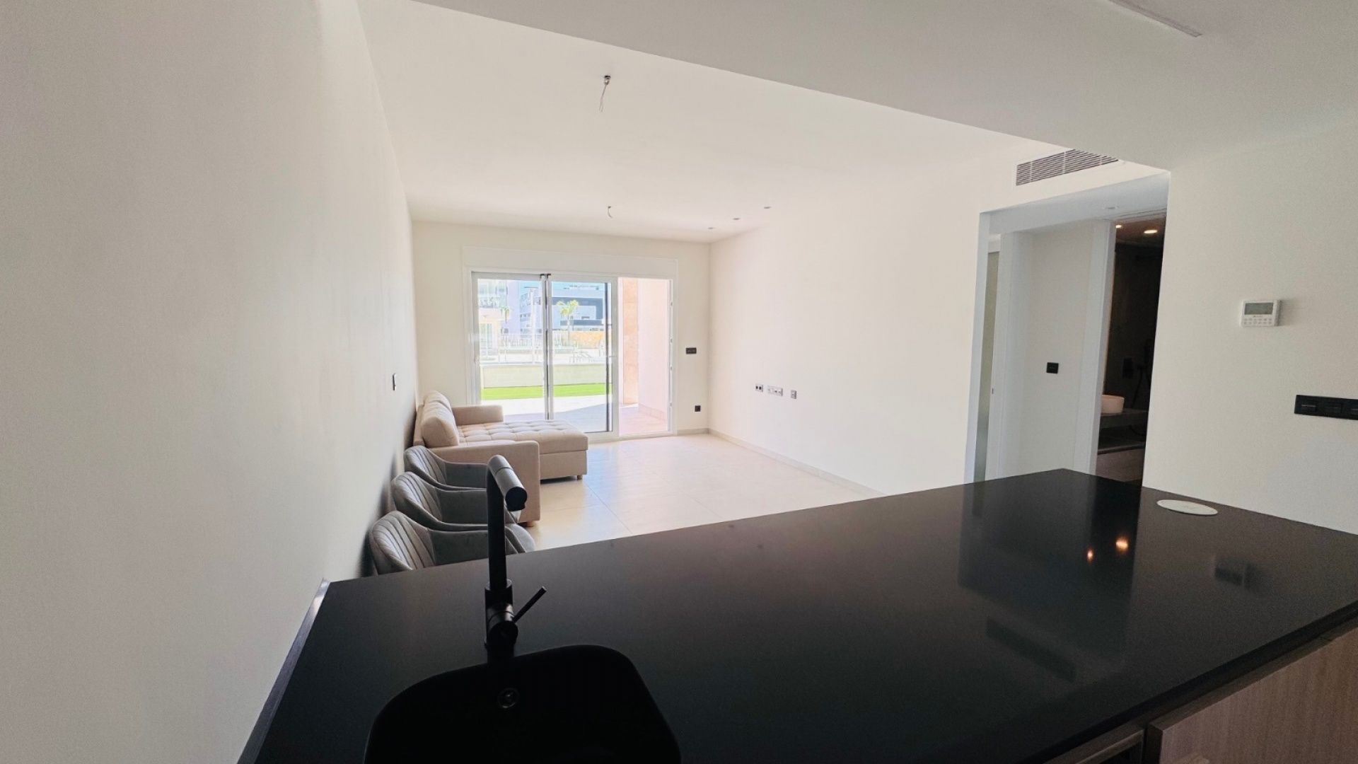 Resale - Apartment - Guardamar del Segura - El Raso