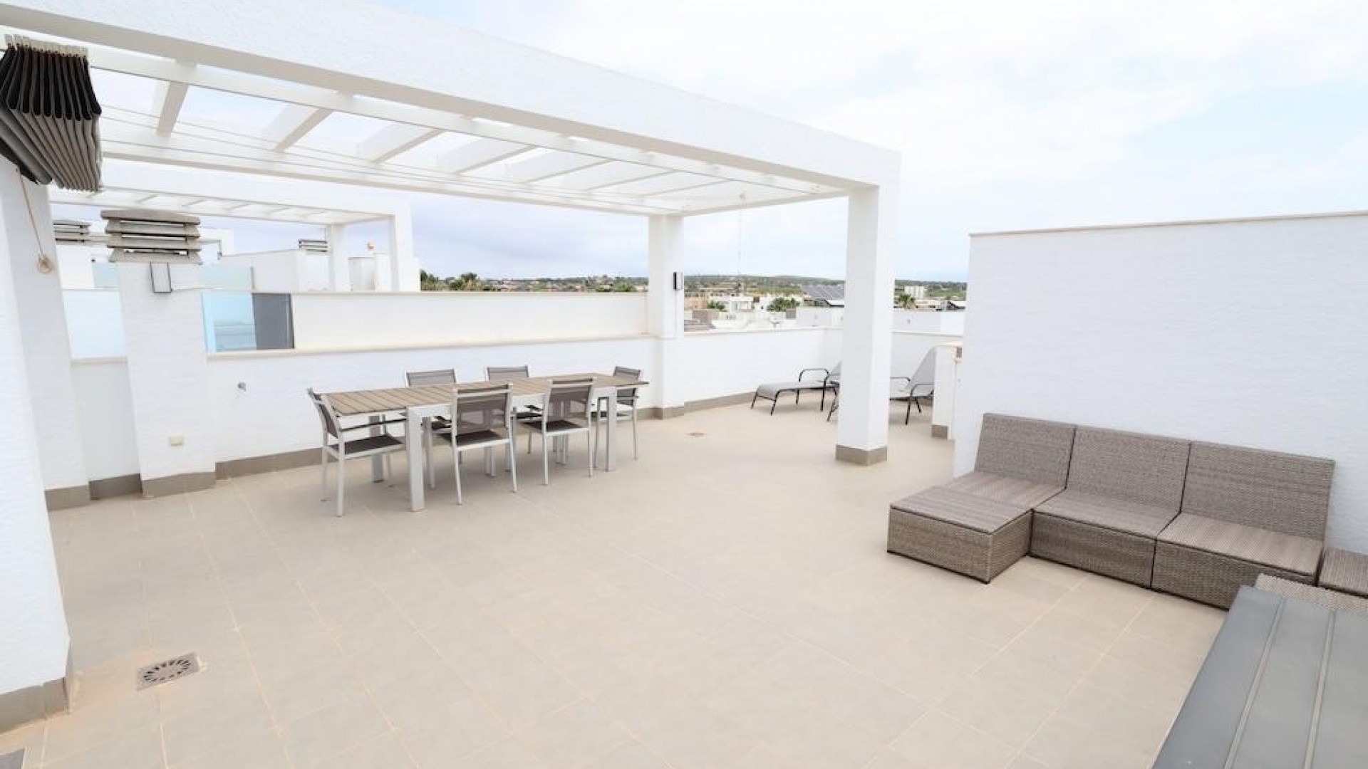 Resale - Apartment - Guardamar del Segura - El Raso