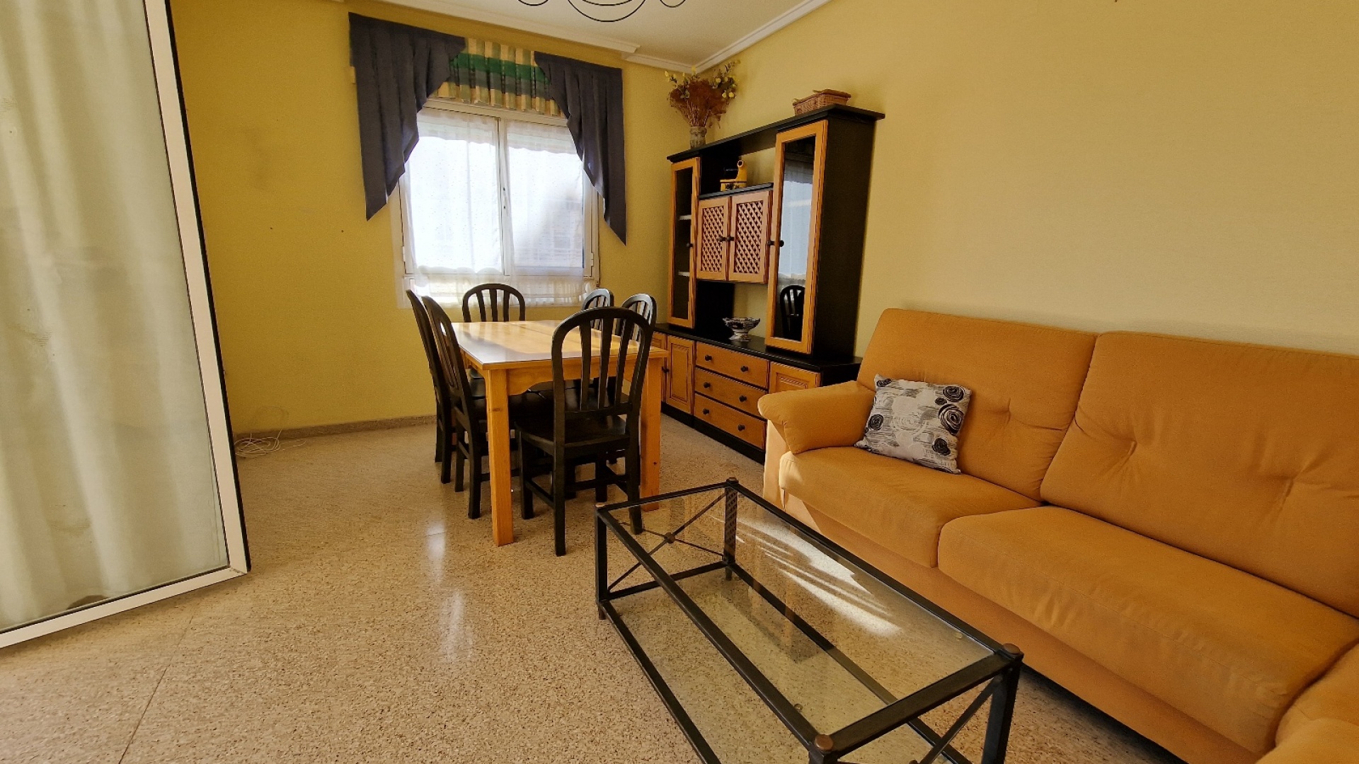 Resale - Apartment - Guardamar del Segura - Mercadona Area