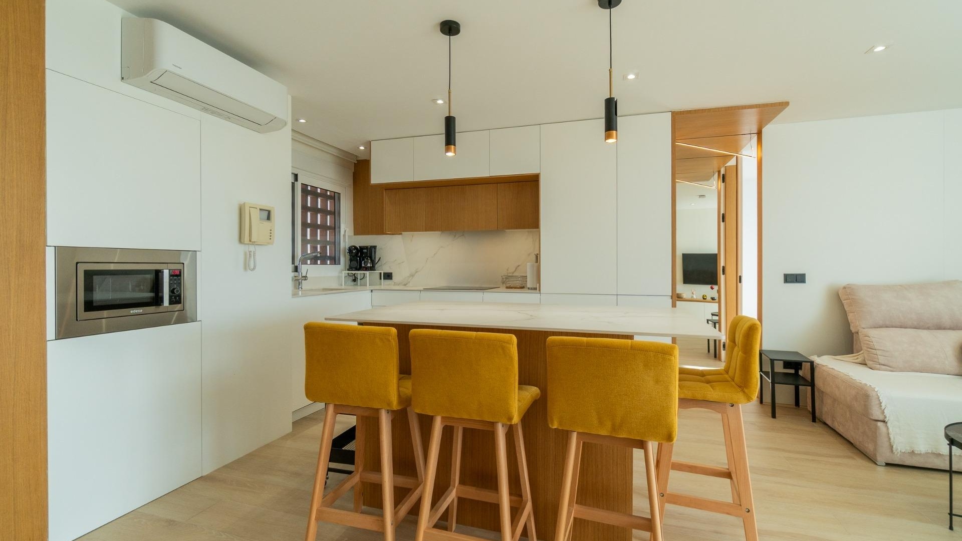 Resale - Apartment - Guardamar del Segura - Puerto Marino