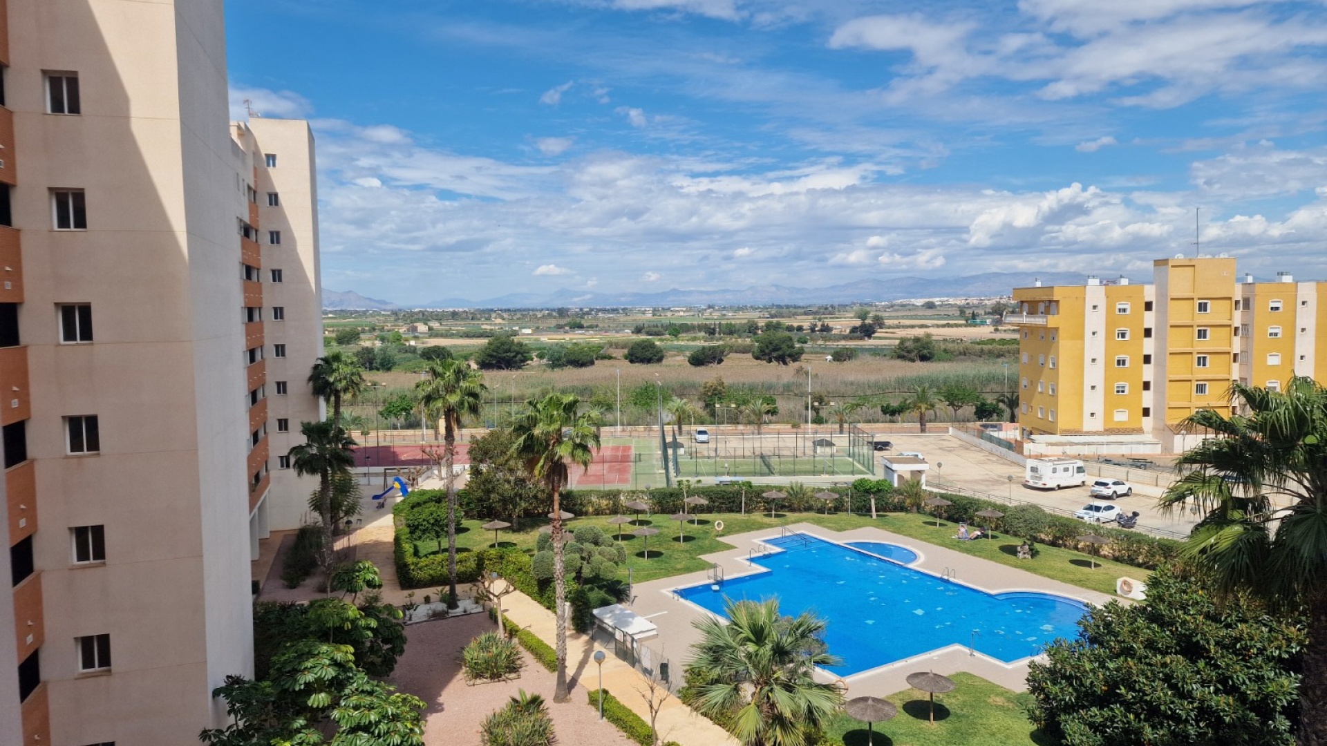 Resale - Apartment - Guardamar del Segura