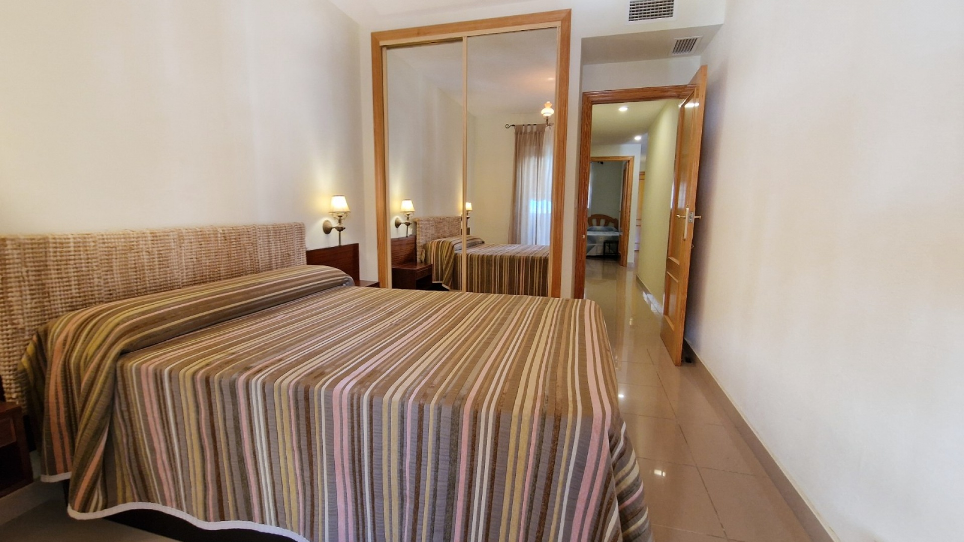 Resale - Apartment - Guardamar del Segura