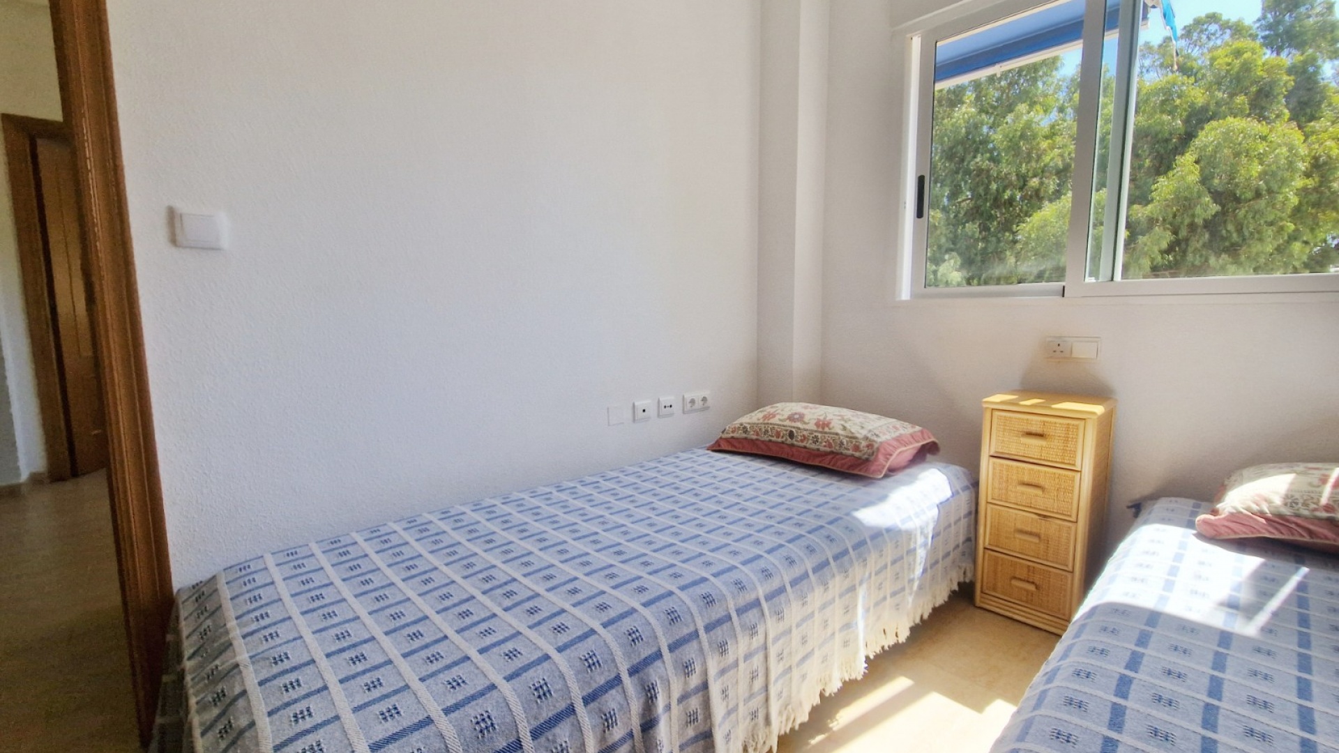 Resale - Apartment - Guardamar del Segura