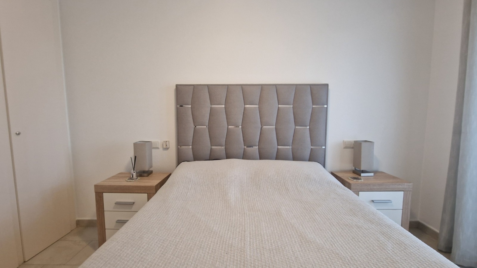 Resale - Apartment - Guardamar del Segura