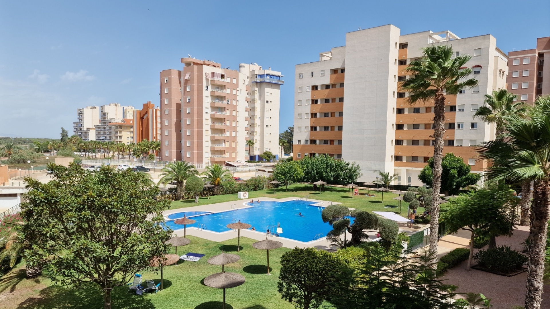 Resale - Apartment - Guardamar del Segura