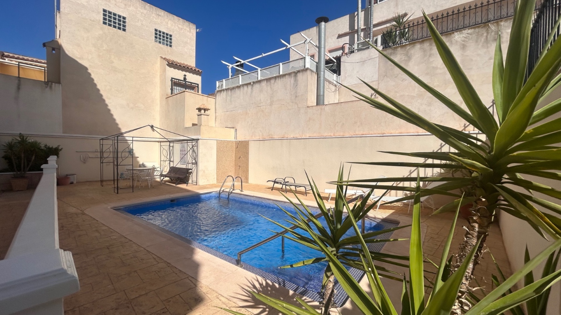 Resale - Apartment - Jacarilla - jacarilla