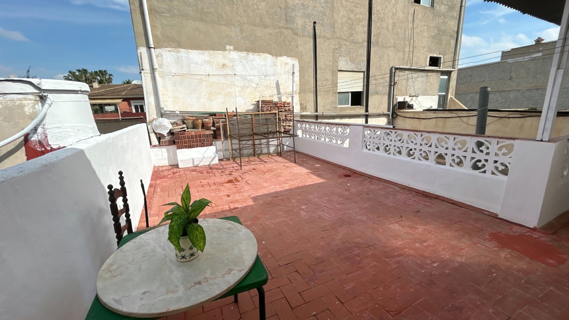 Resale - Apartment - Jacarilla