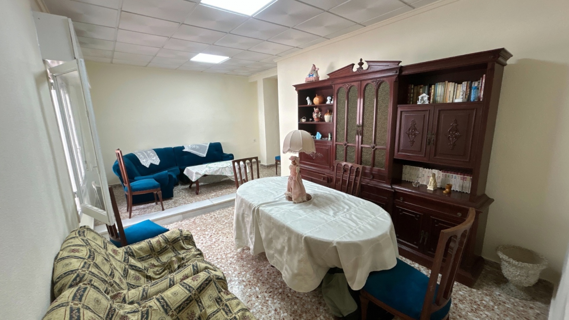 Resale - Apartment - Jacarilla
