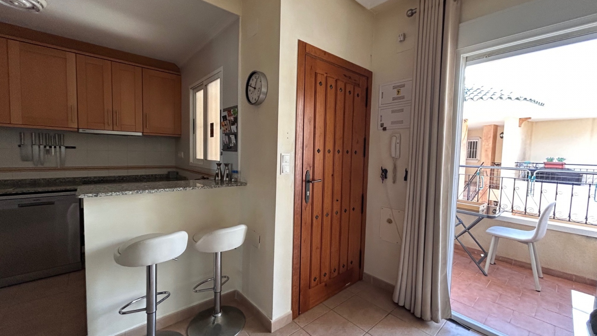 Resale - Apartment - Jacarilla