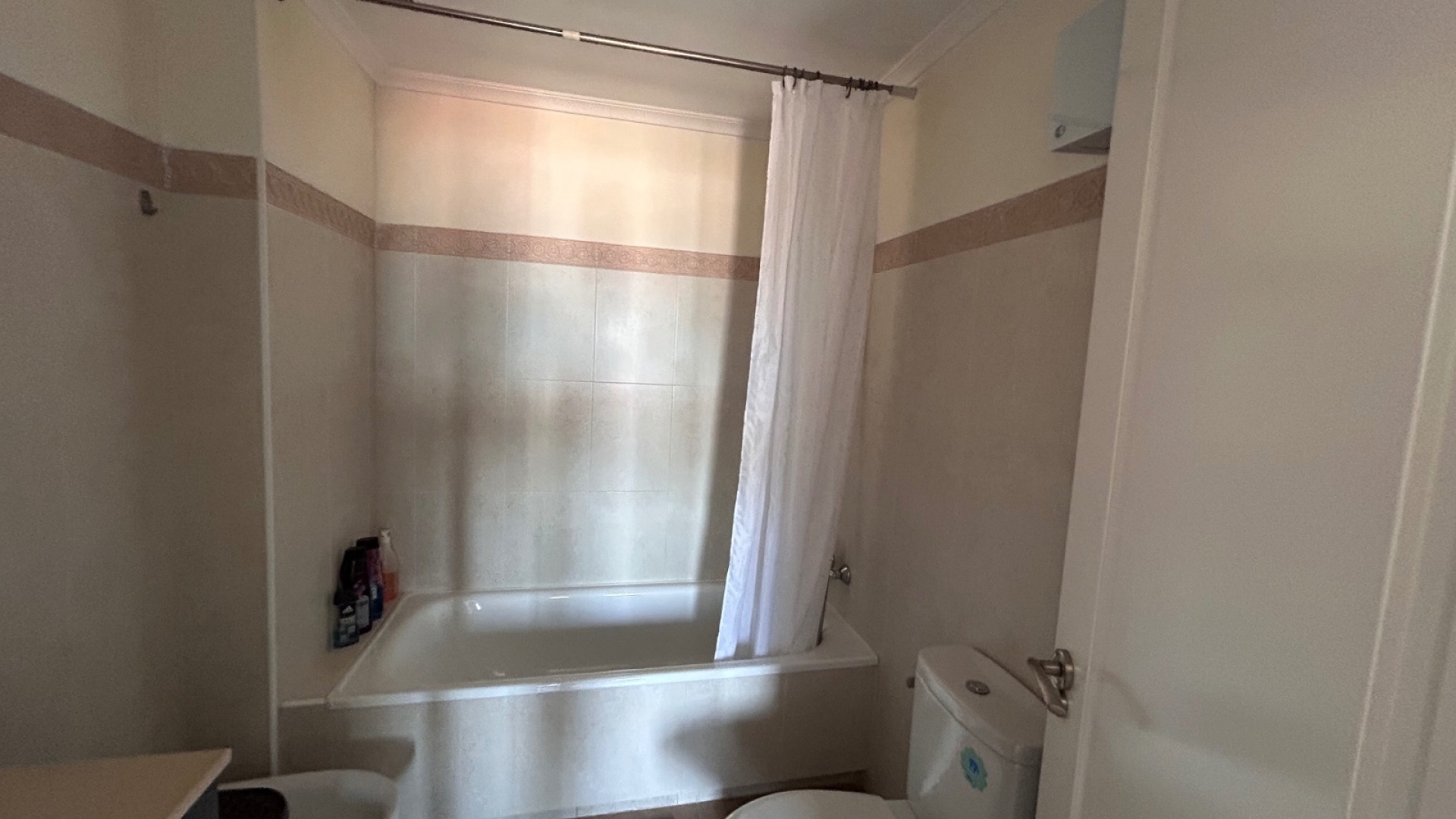 Resale - Apartment - Jacarilla