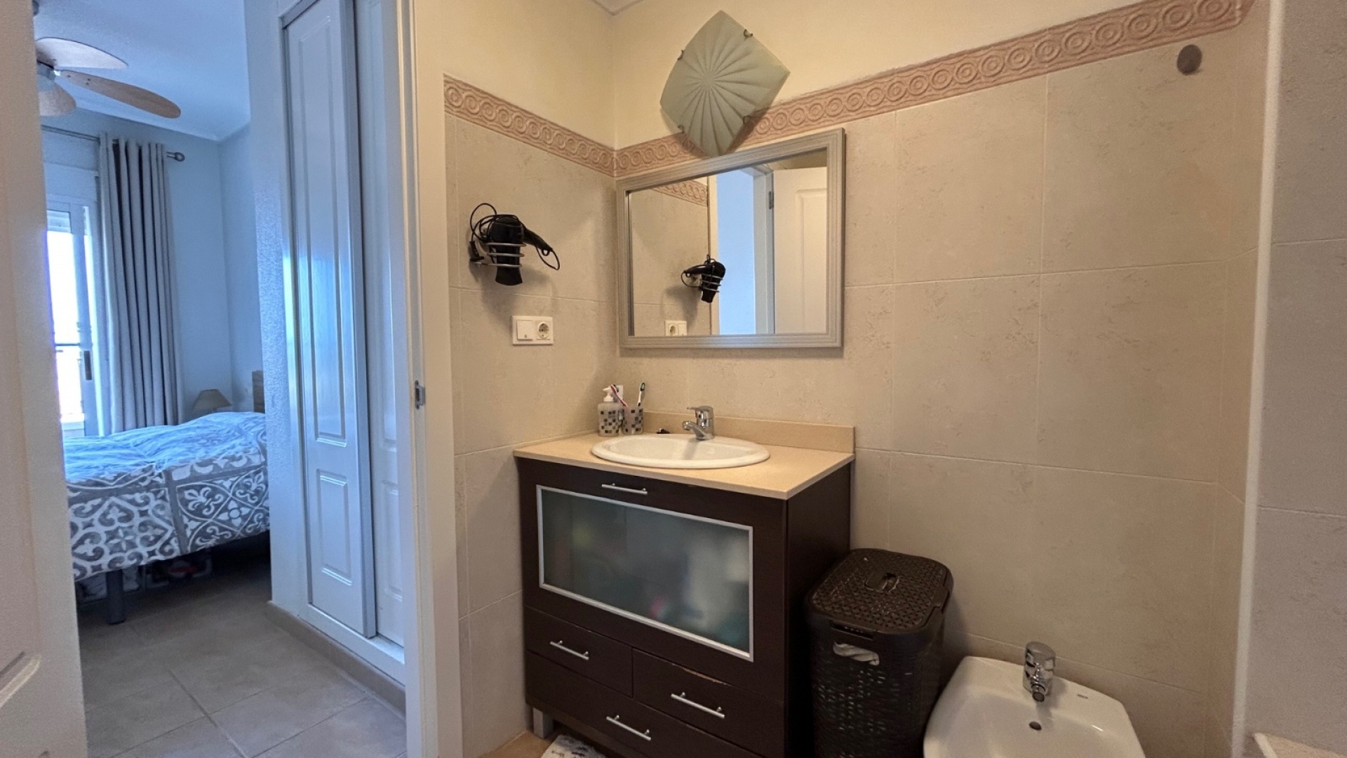 Resale - Apartment - Jacarilla