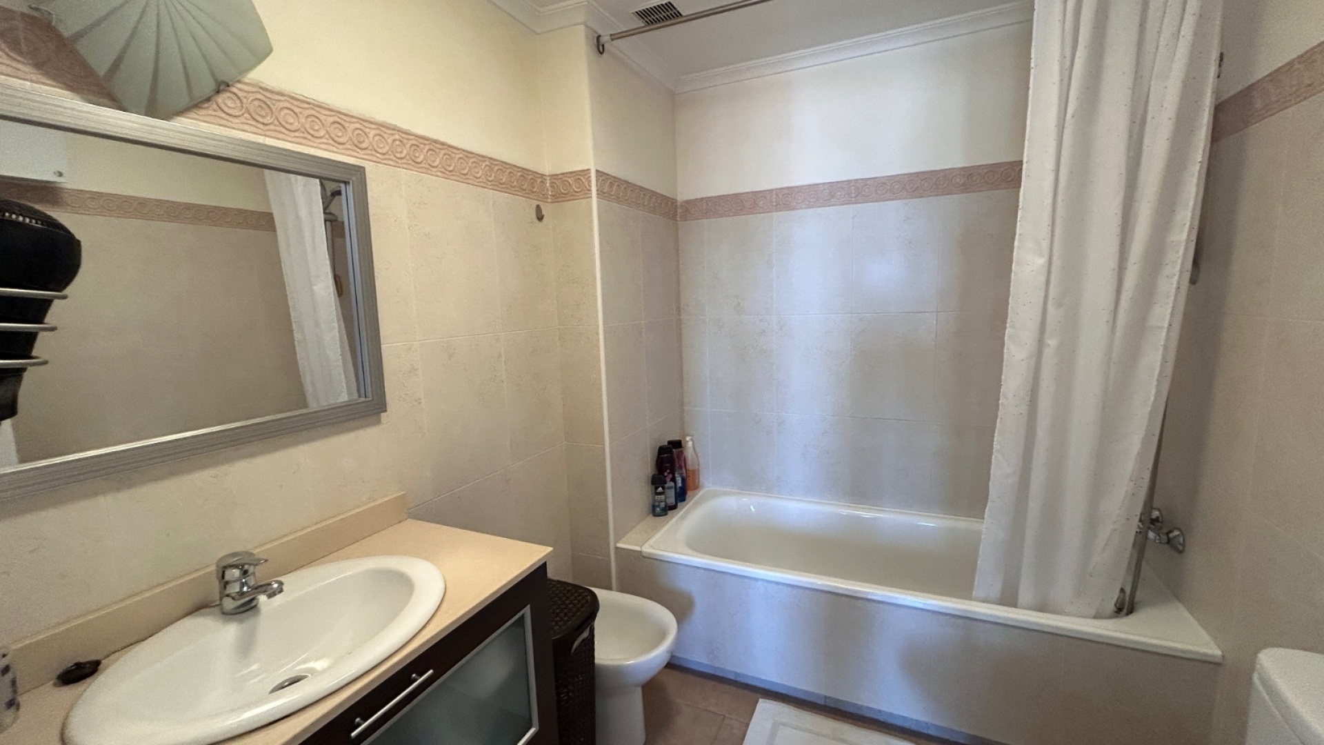 Resale - Apartment - Jacarilla